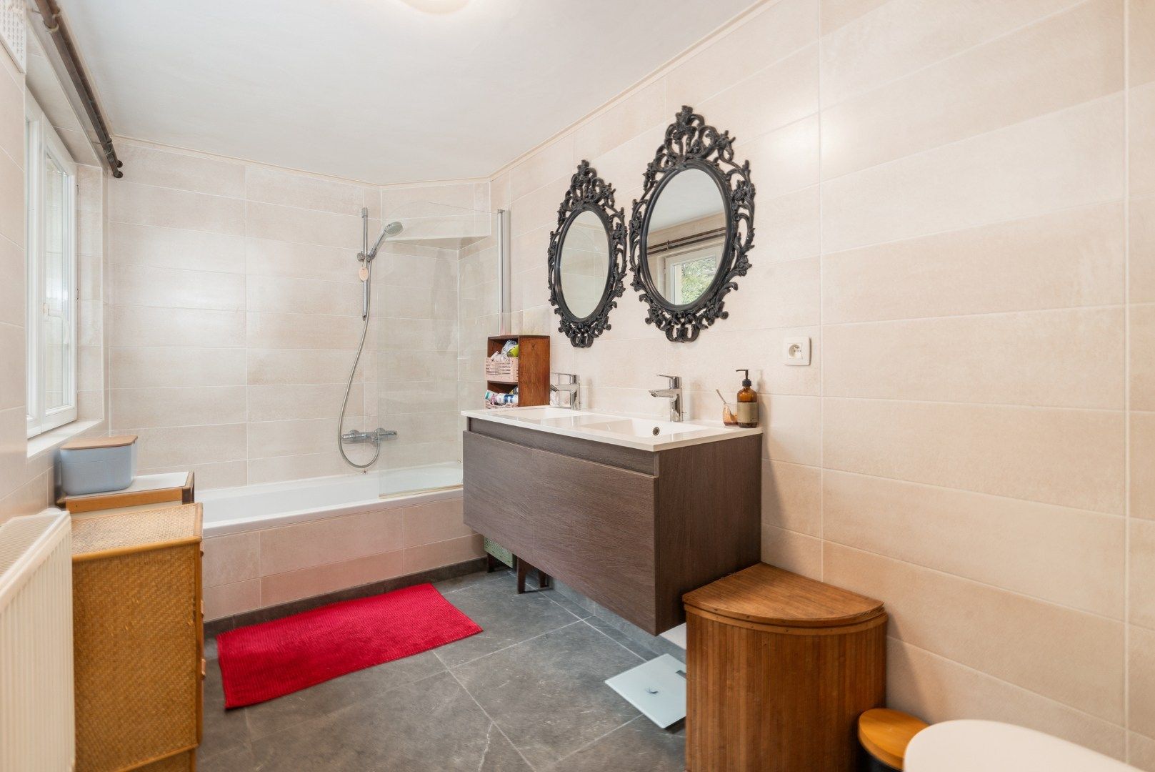 Instapklare en volledig gerenoveerde rijwoning te koop in Oostende – Hennepstraat foto 17