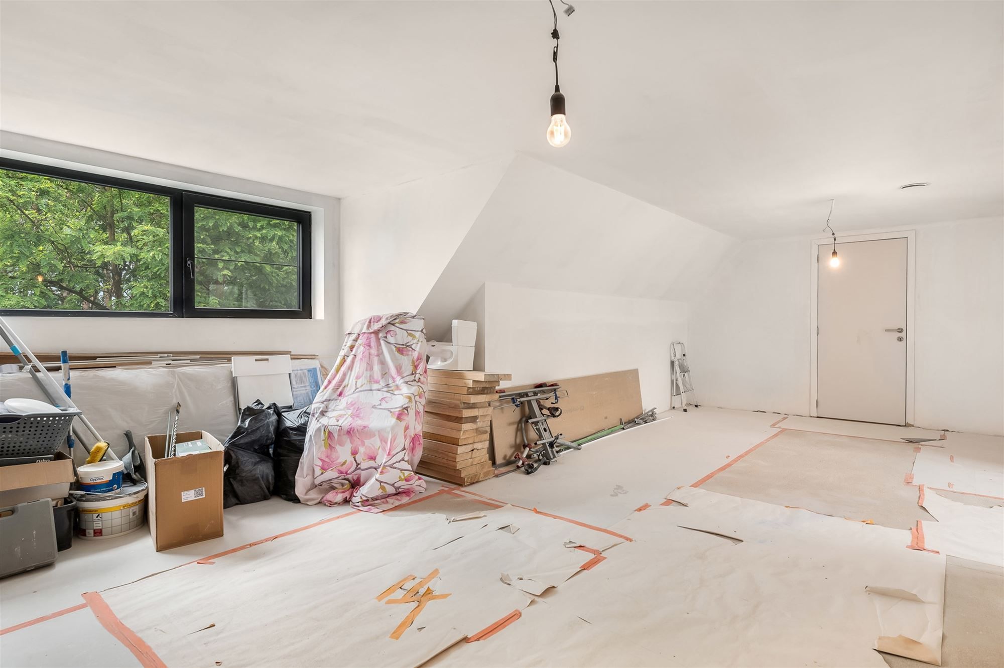 RECENTE, RUIME, ENERGIEZUINIGE WONING MET MOGELIJKHEID TOT APPARTEMENT OP ZOLDERVERDIEPING foto 28