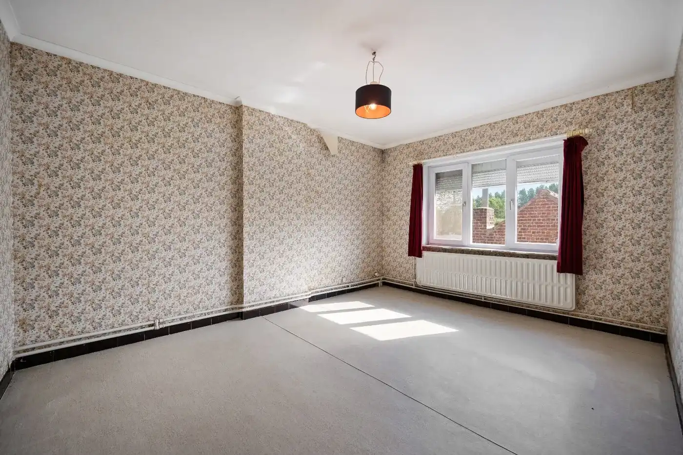 Halfopen woning met grote tuin en garage in Zoutleeuw foto 3