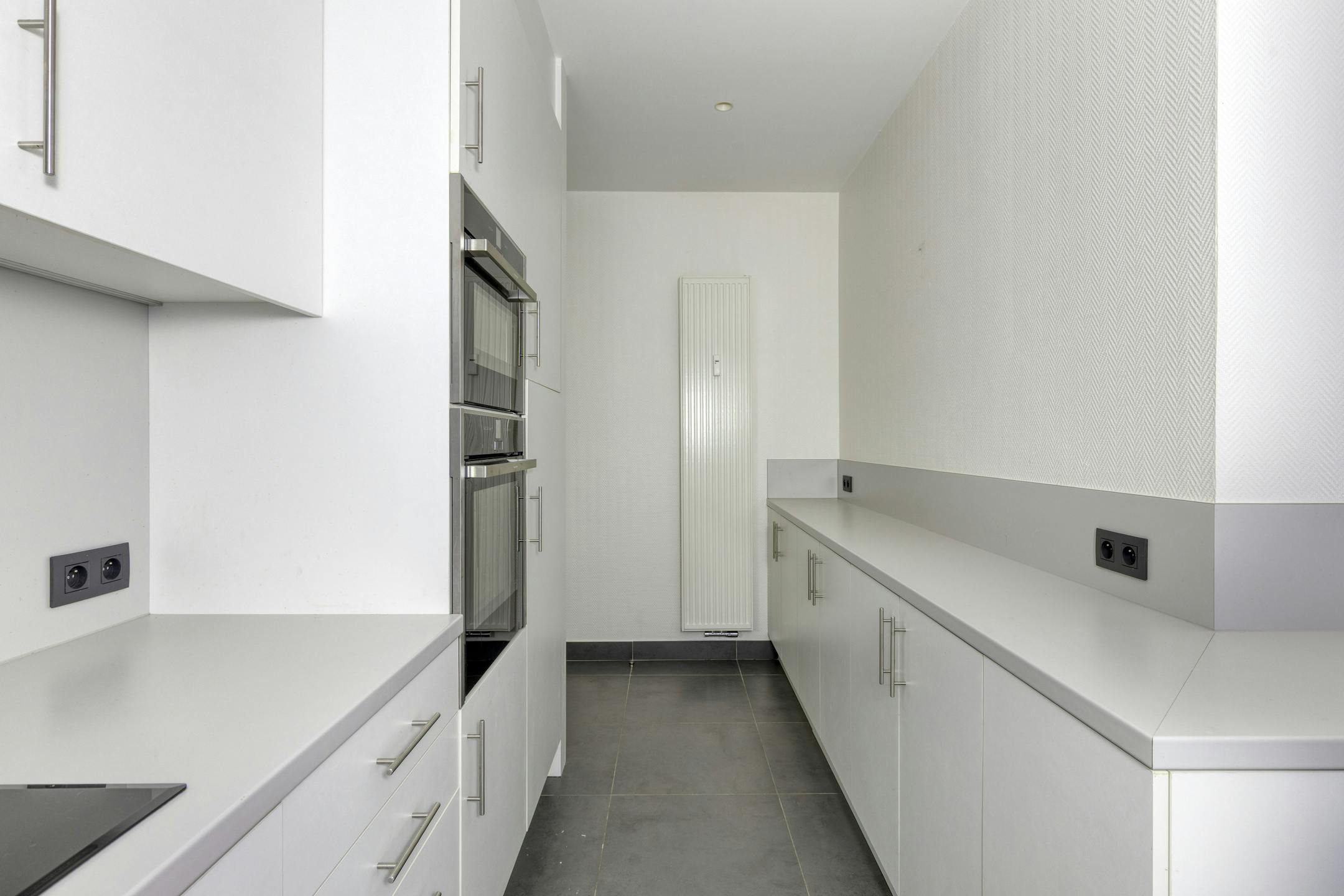 Patrimoniumvennootschap met handelspand en 2 appartementen foto 10