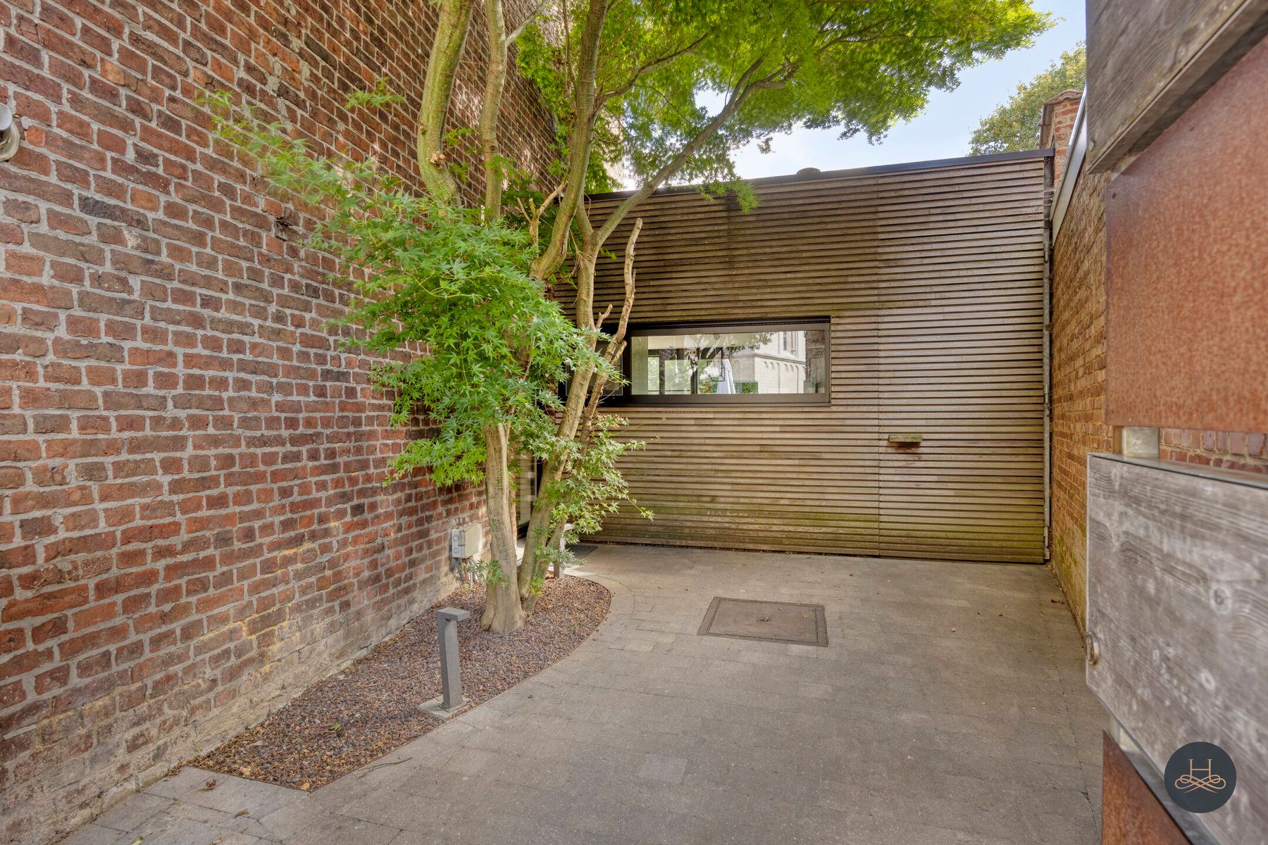 Charmante halfopen woning met karakter en grote tuin  foto 4