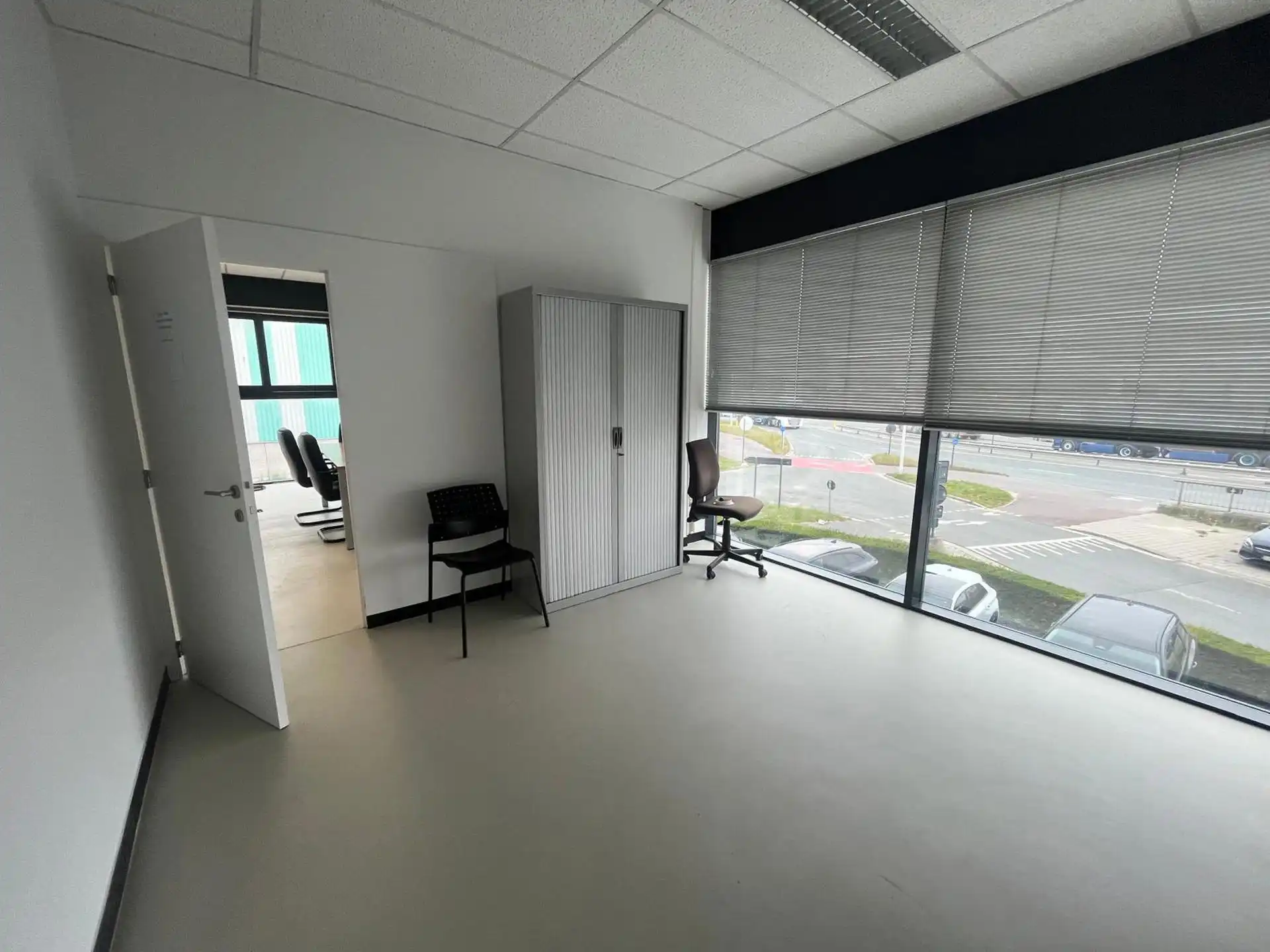 Antwerpen-Haven kantoorruimte 280m² foto 8