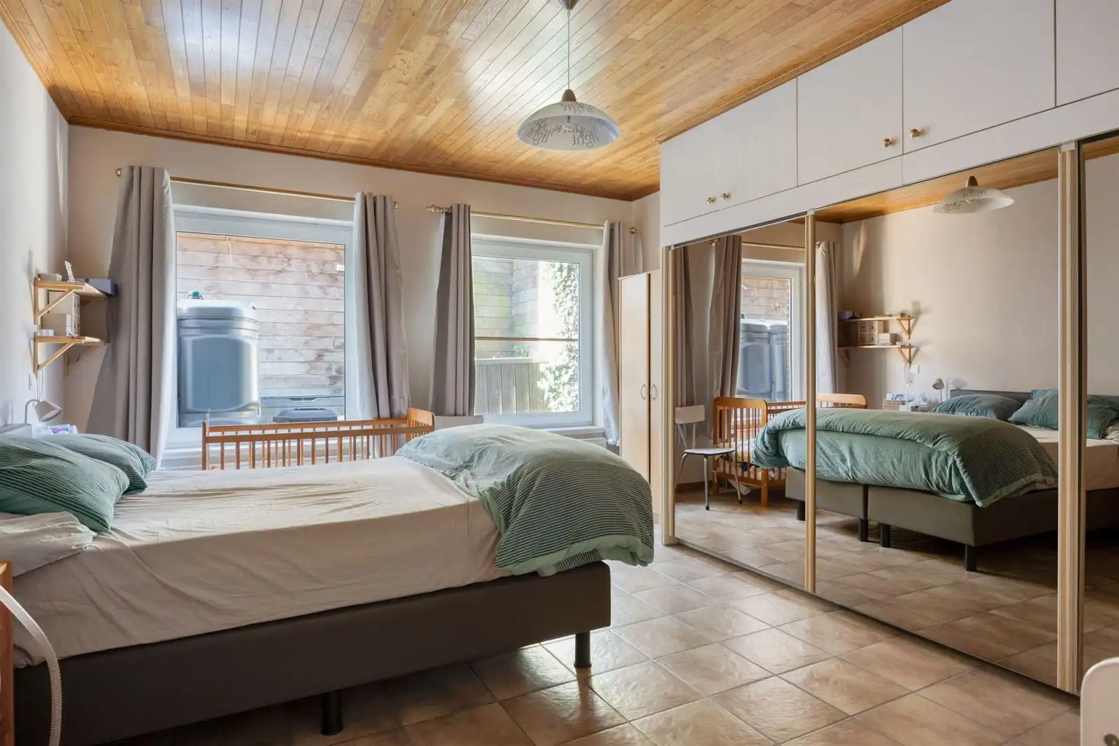 Gemend gebouw : woning, loft/kantoor  en loods met bureau te koop foto 9
