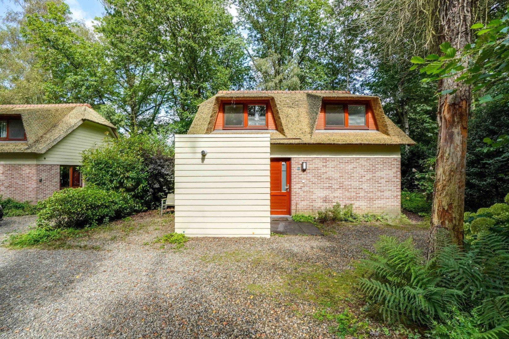 VRIJSTAANDE VAKANTIEWONING MET ZICHT OP WATER TE VIJVERDORP !  foto 21