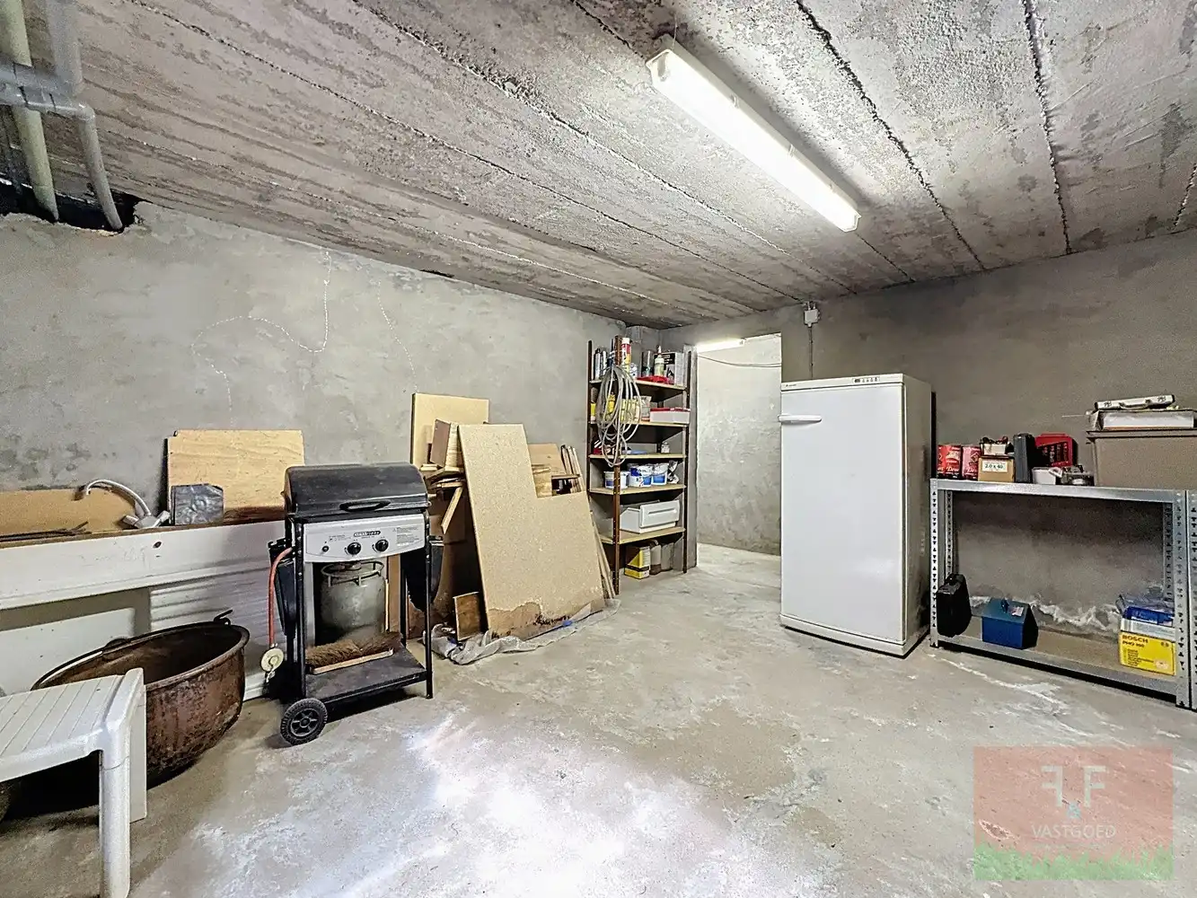 Vrijstaande eengezinswoning met 4 slaapkamers en 2 badkamers foto 20