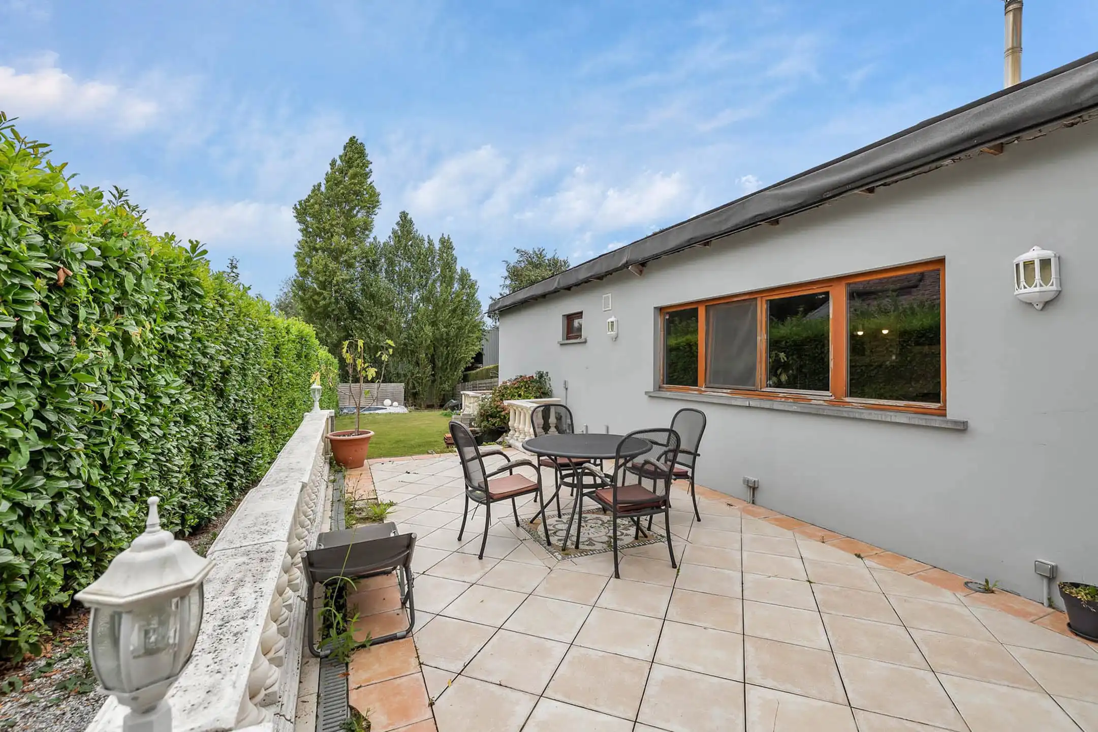 Rustieke woning op strategische ligging foto 24