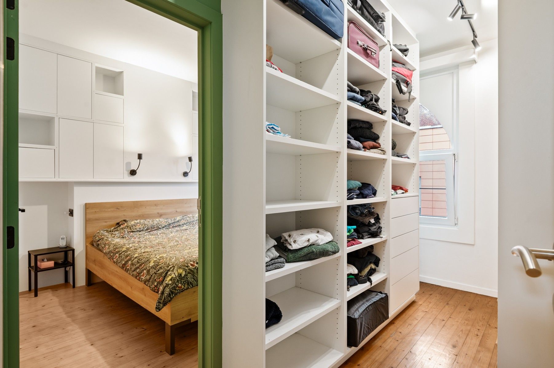 Woning met magazijn van 200 m² foto 11