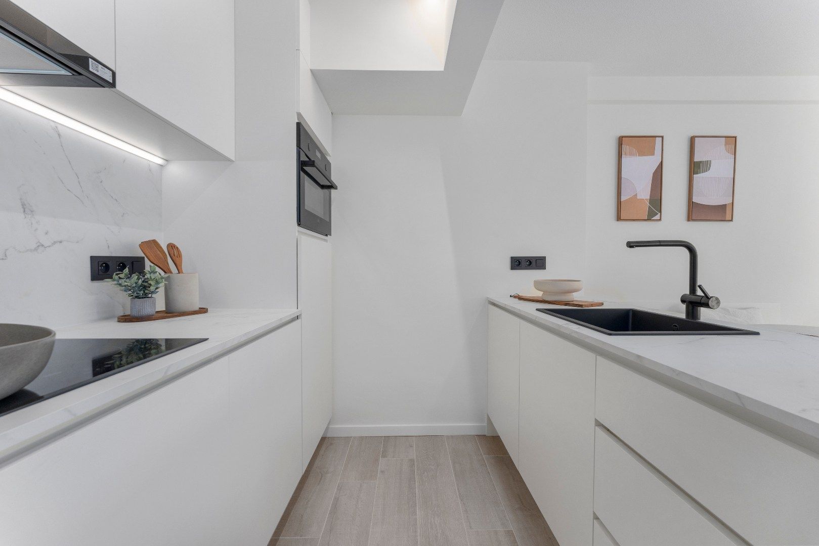 Instapklaar appartement - achterkant Zeedijk foto 5