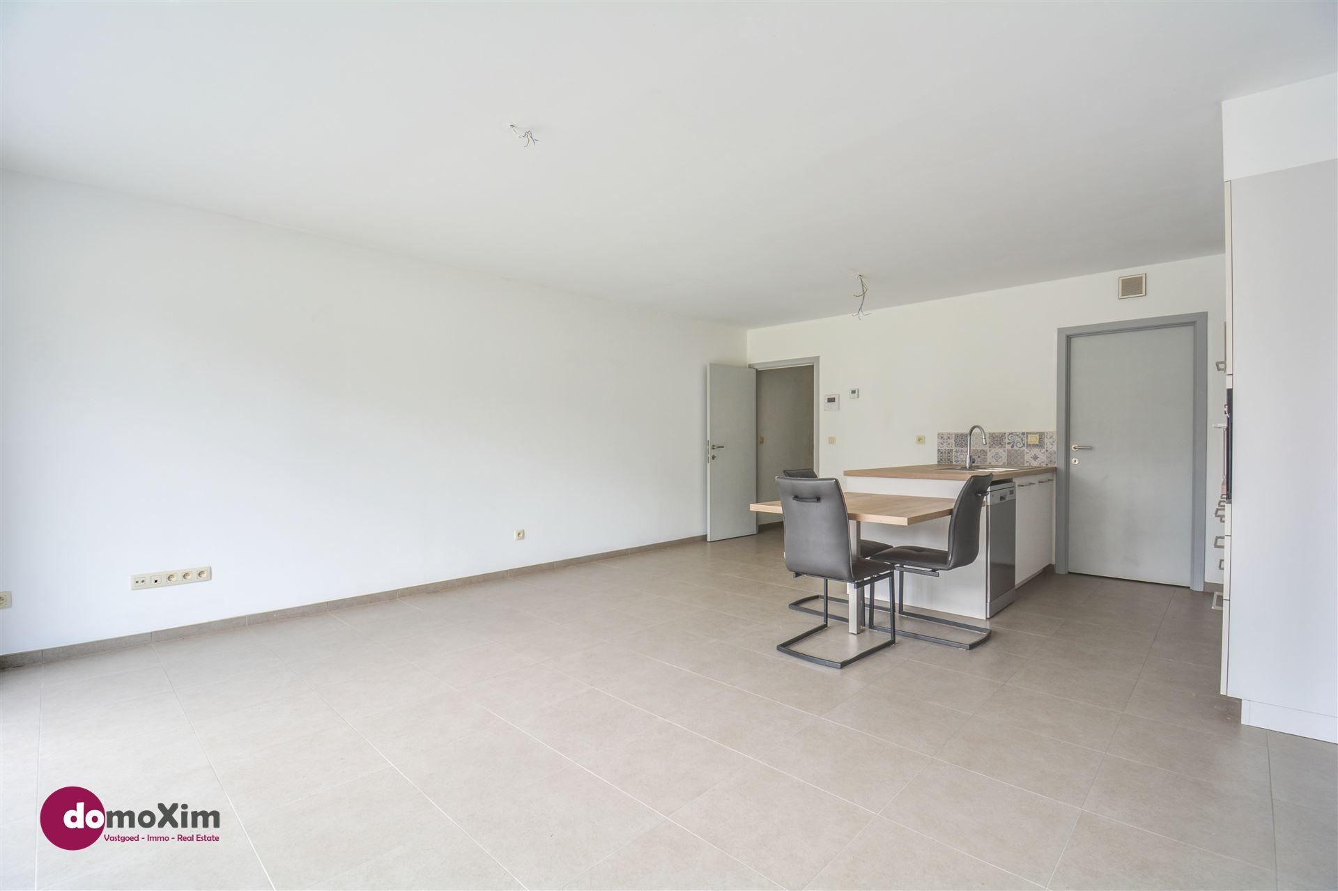 Lichtrijk appartement met één slaapkamer en een privétuin in Haacht foto 2