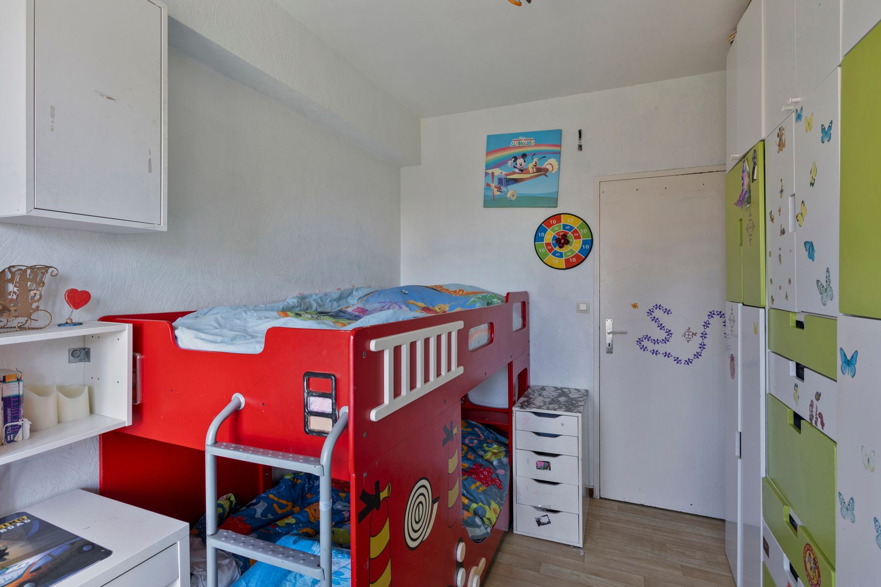 Instapklaar appartement met 2 slaapkamers en ruim terras  foto 14