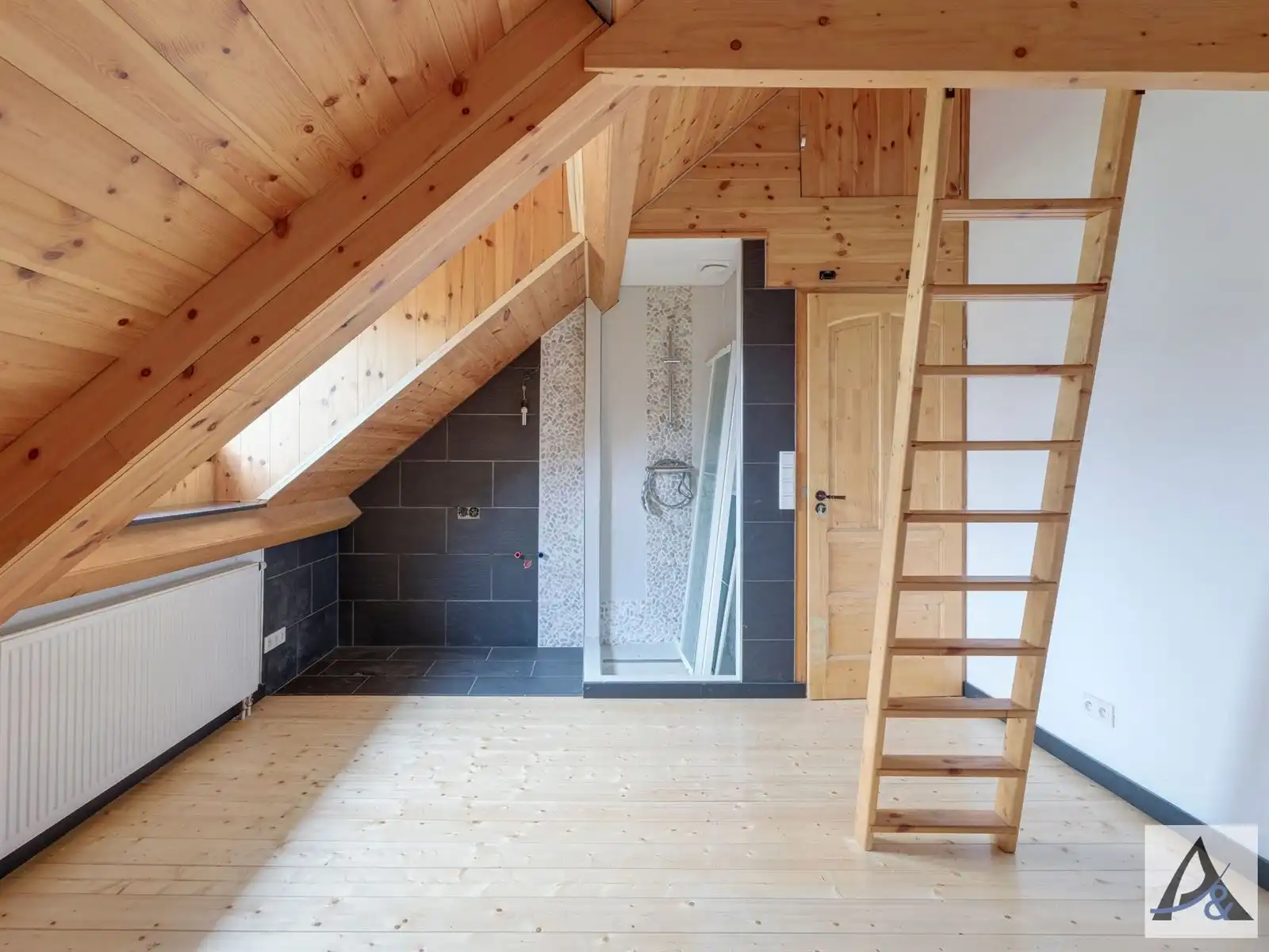 Bijzondere eigendom met woon- en werkmogelijkheden in het pittoreske Kessenich foto 45