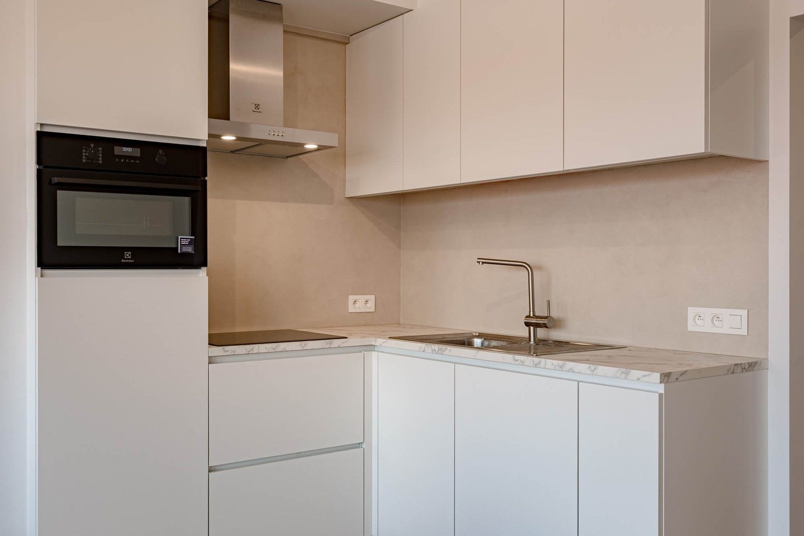 Instapklaar 1 slaapkamerappartement met terras in Residentie Green Garden te Tienen foto 6