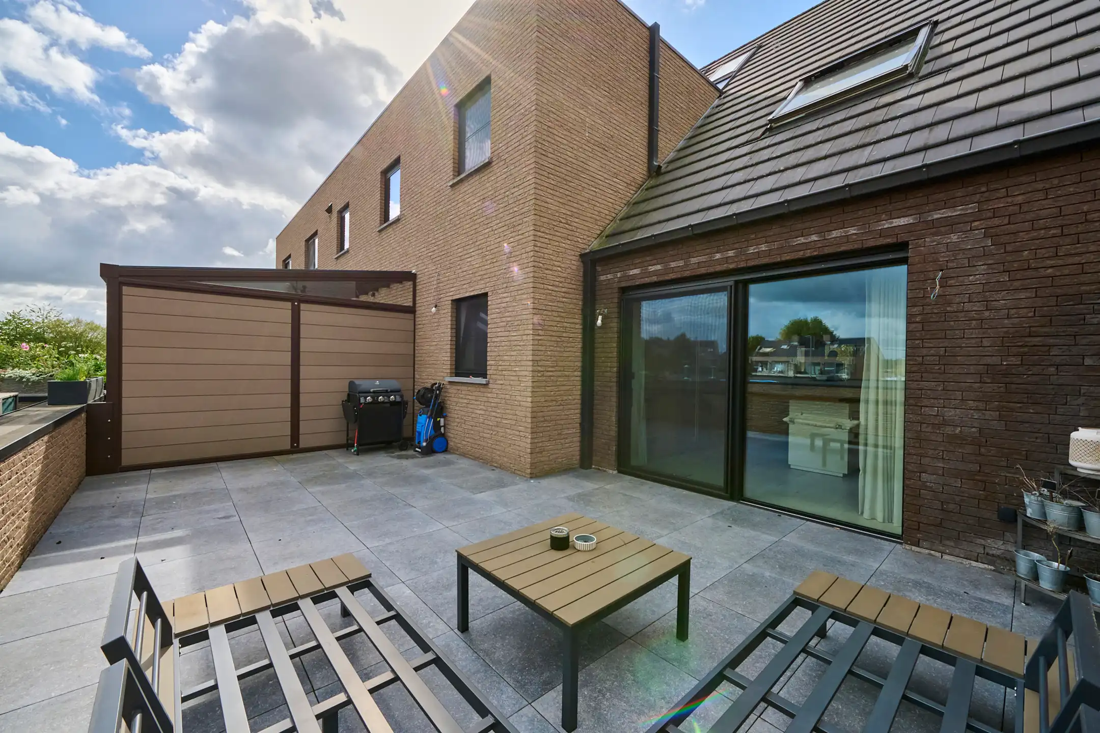 ZEER RUIM MODERN EN LICHTRIJK TRIPLEX APPARTEMENT VAN 160m² foto 13