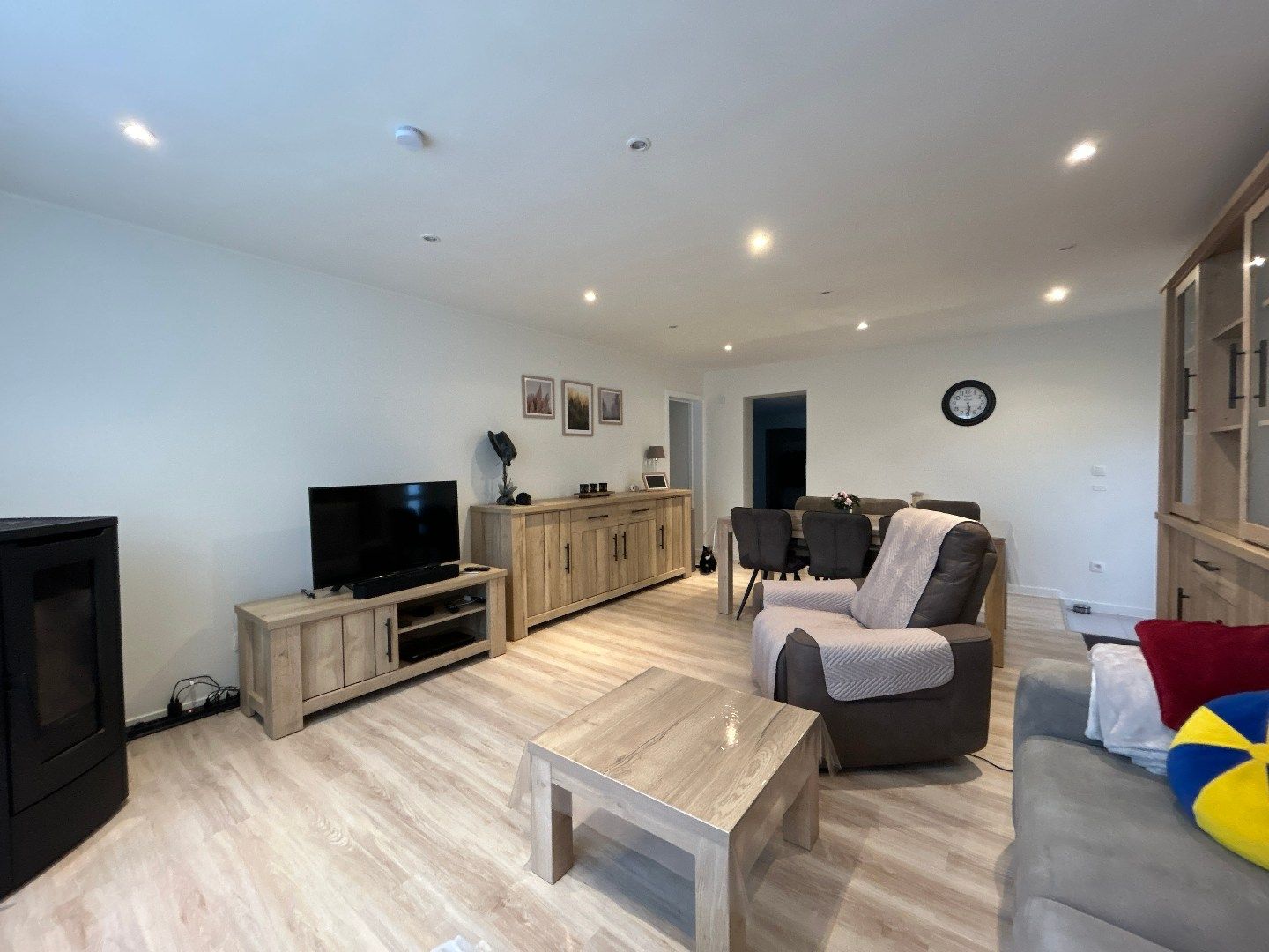 Gerenoveerde woning op een toplocatie in Sint-Katelijne-Waver! foto 10