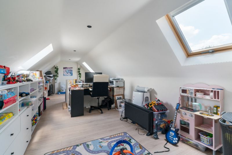 Recente Mooie woning op 692m² foto 16