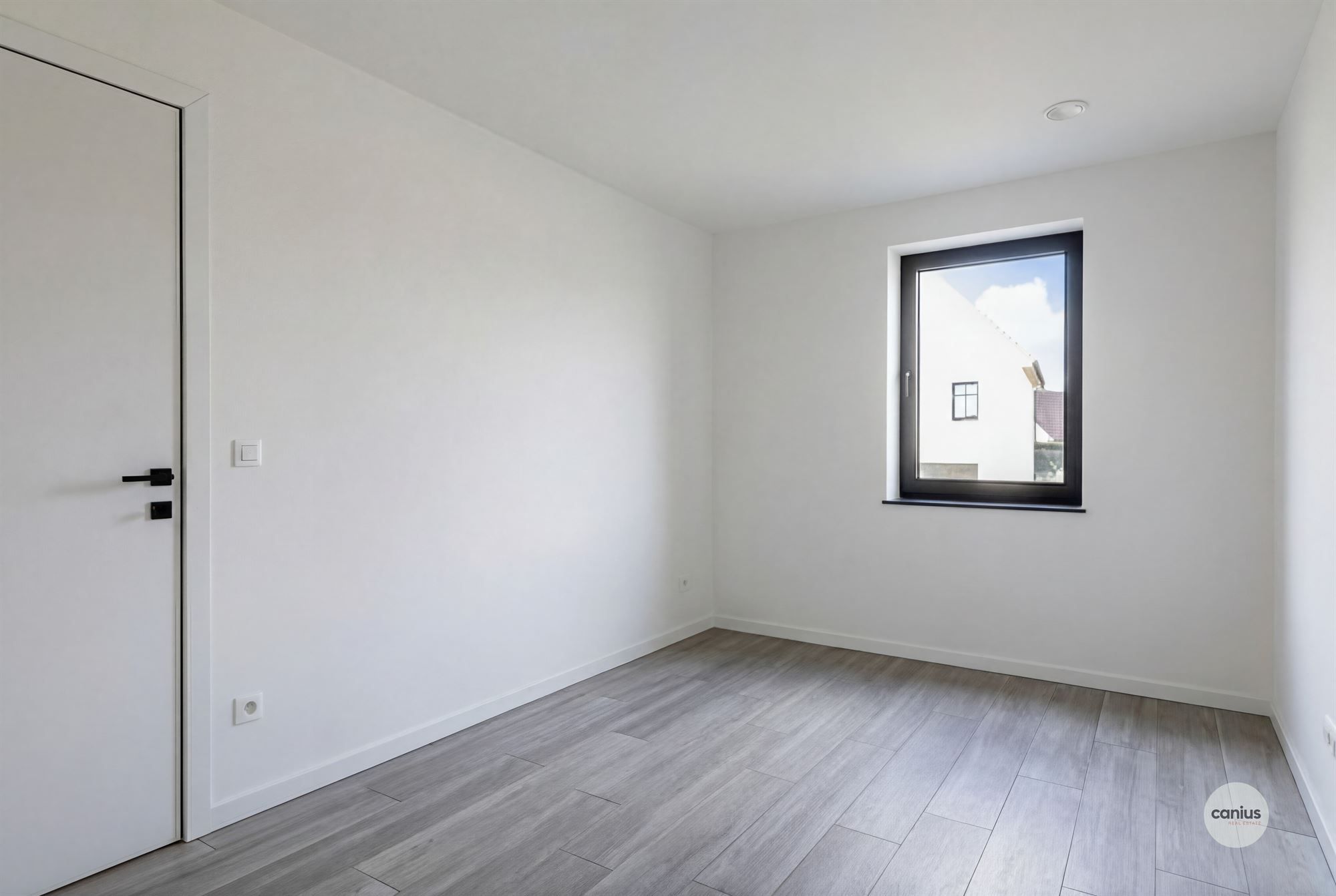 Moderne woning met 3 Slaapkamers in rustige buurt foto 8