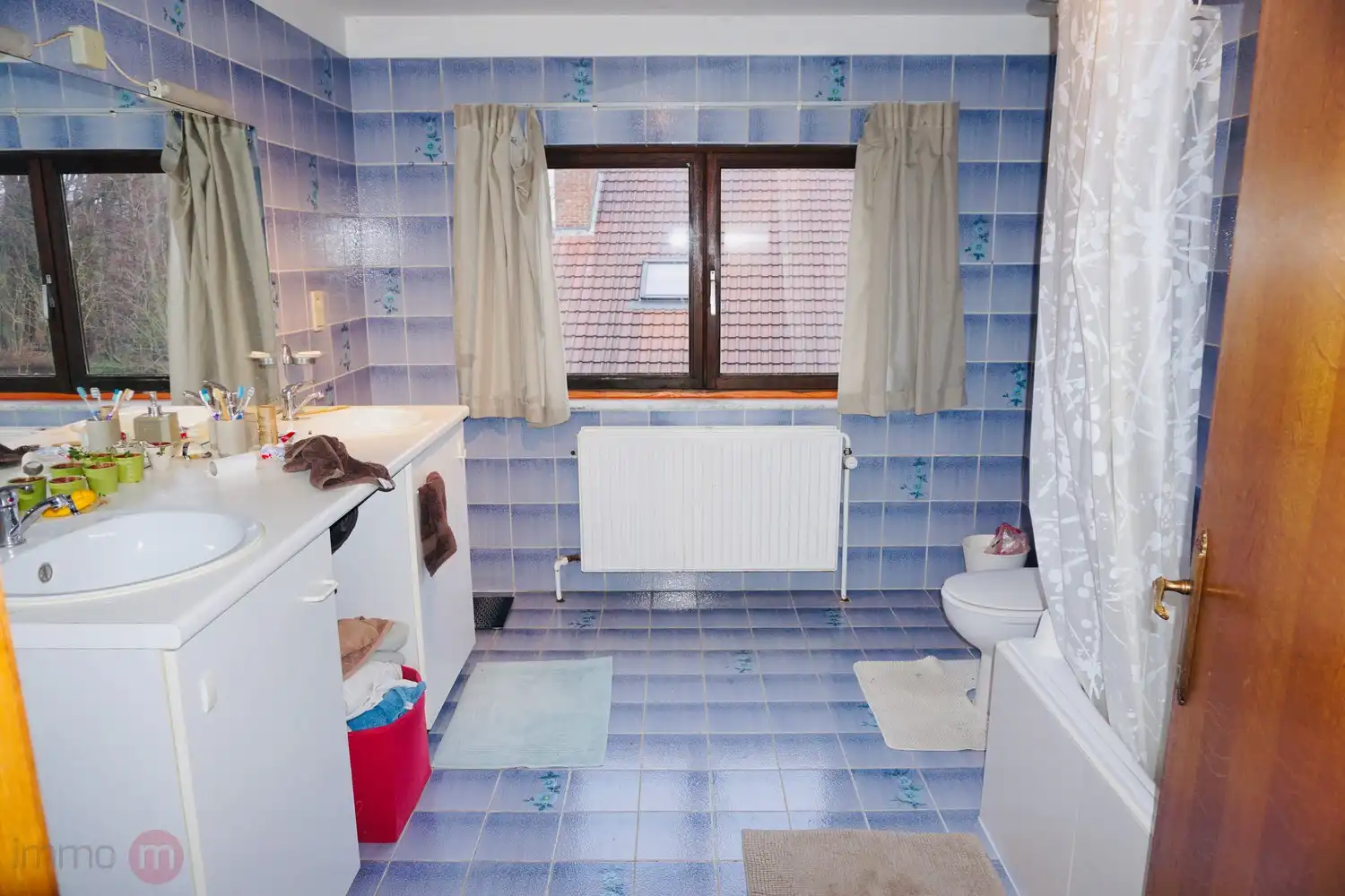 Rustig gelegen woning met 4 slaapkamers, bureau (of extra slaapkamer), garage en grote tuin. foto 18