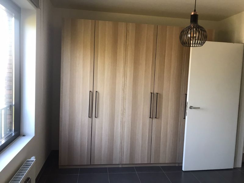 Gezellig zon georiënteerd 2slk appartement met groen uitzicht, met terras, kelder en private garagebox  in afgesloten garagecomplex op wandelafstand van centrum van EEklo foto 14