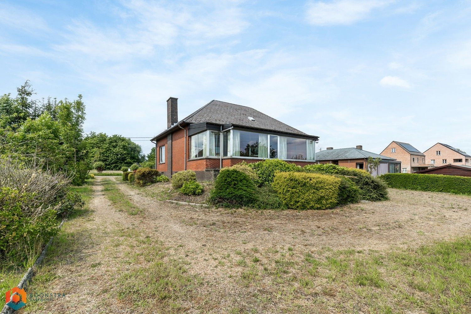 Charmante gezinswoning met 2 (mogelijks meer) slpkrs op een perceel van 4895 m². foto 21