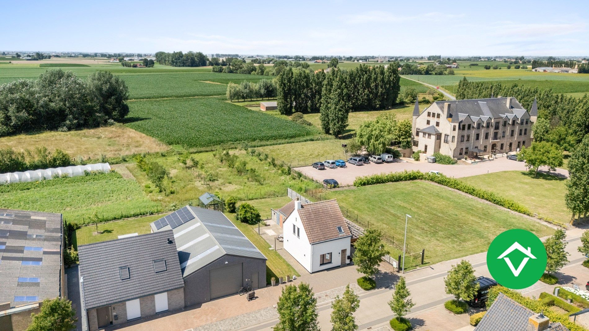 Volledig gerenoveerde alleenstaande woning in Izenberge foto 30