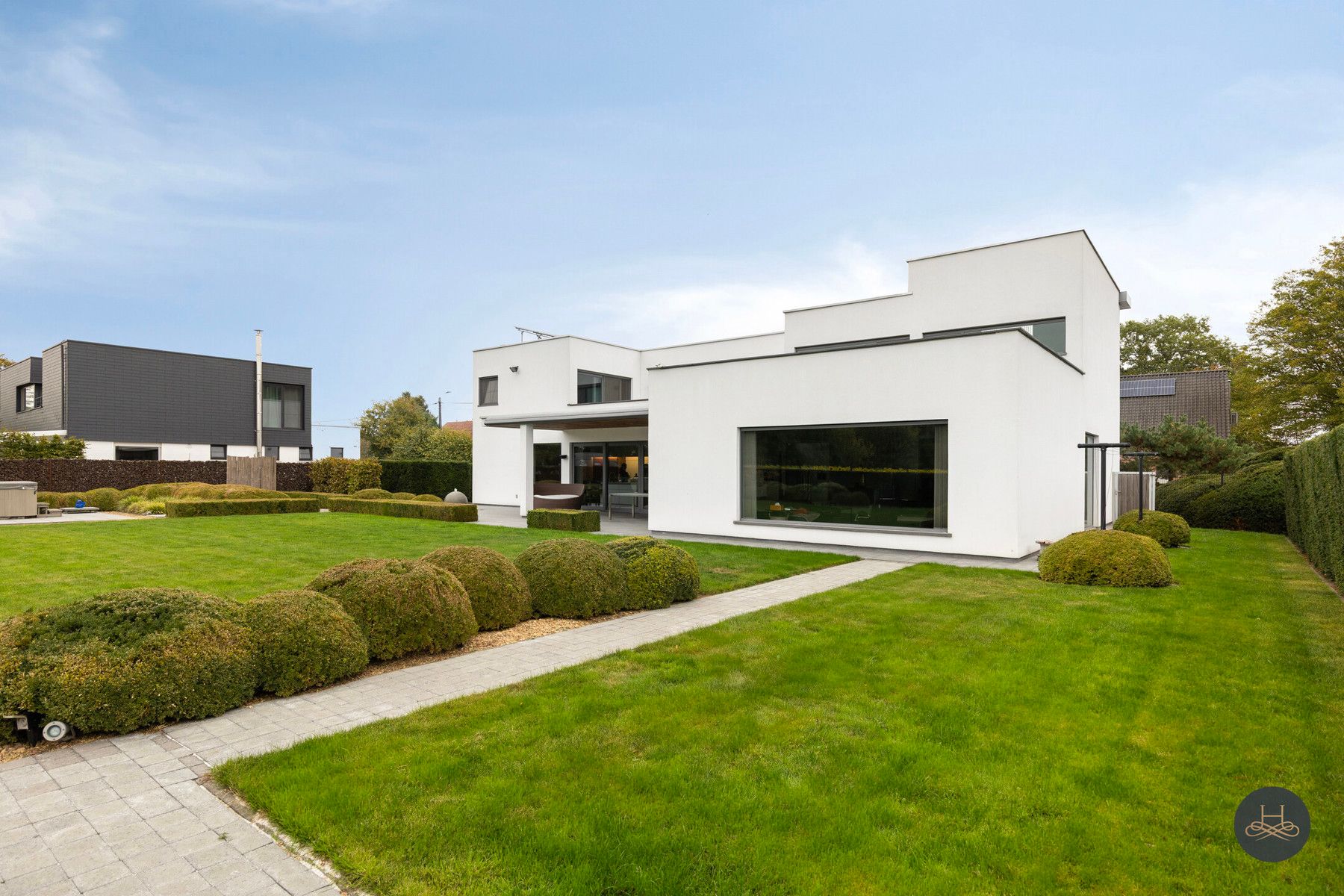 Stijlvolle villa met ondergrondse parking foto 28