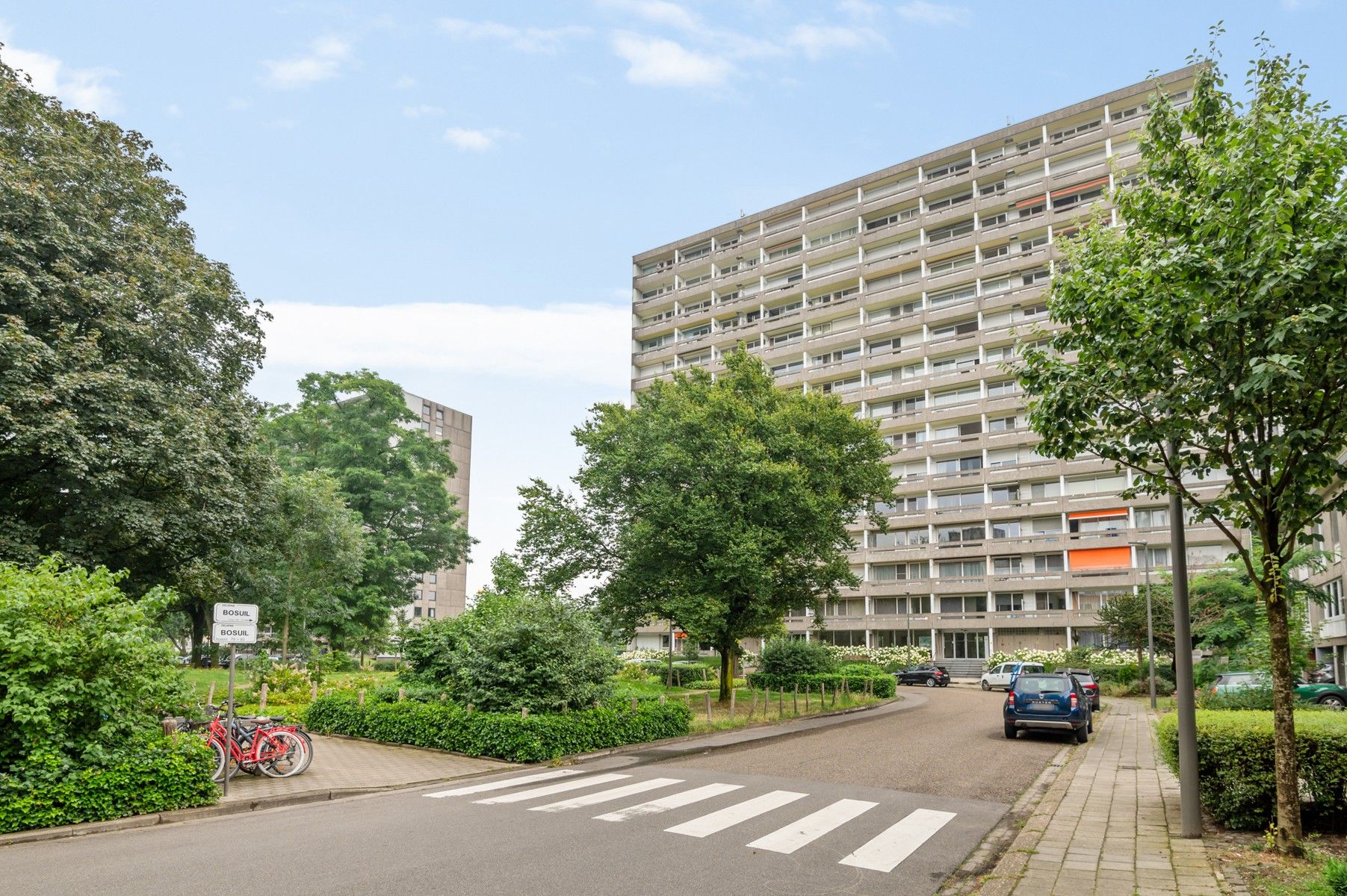 Ruim appartement van 79m² met 2 slaapkamers, terras en kelder foto 2