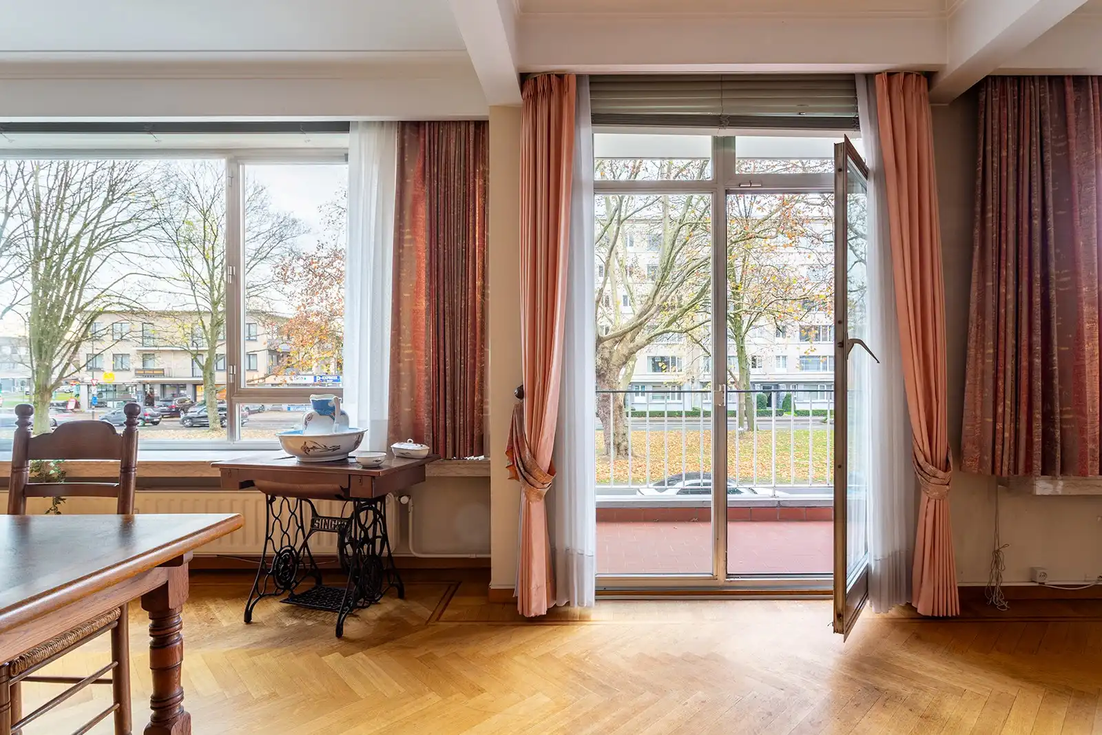 Veel ruimte, licht en mogelijkheden foto 4