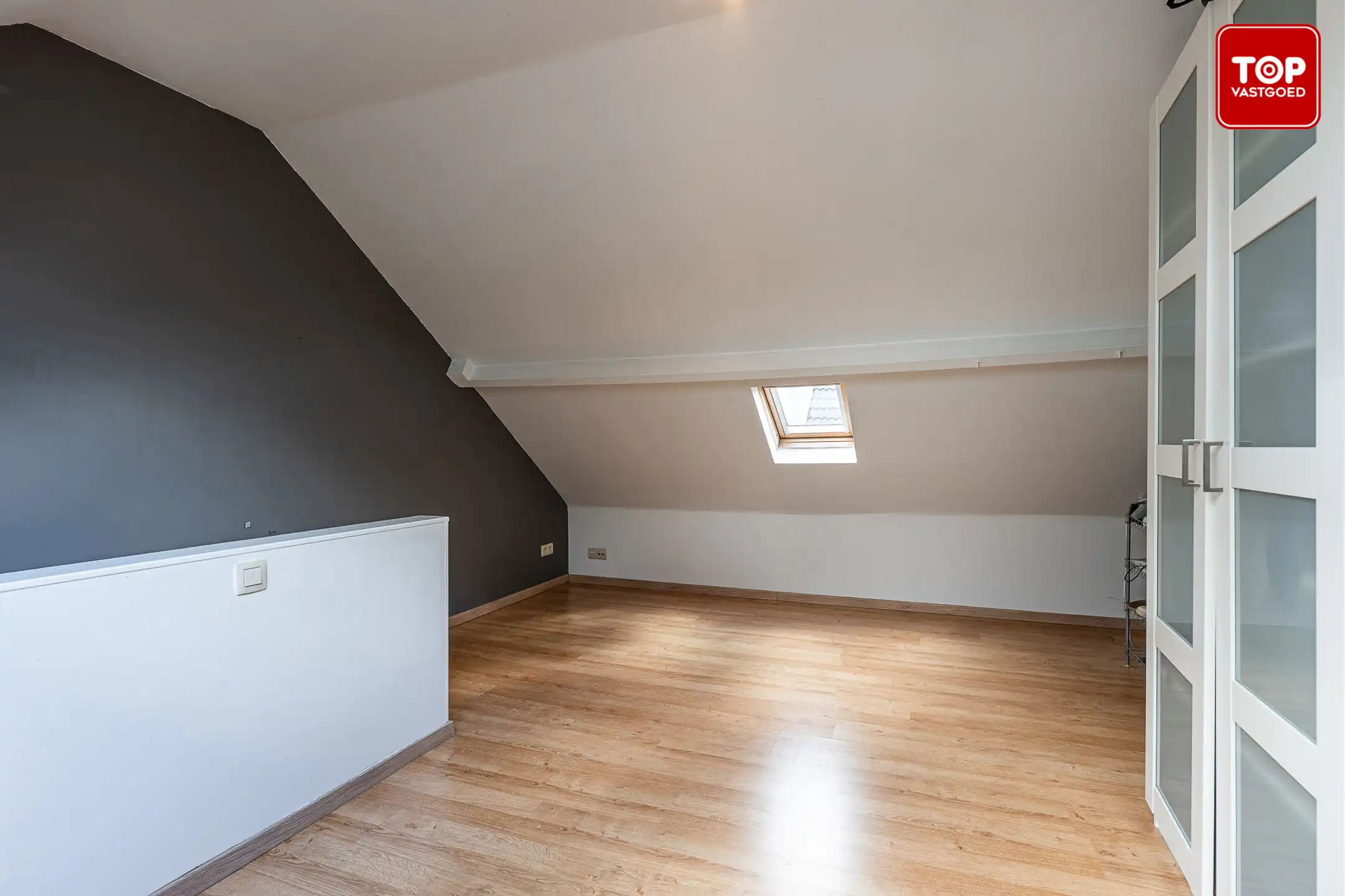 Instapklare woning in een rustige straat nabij Gent centrum. foto 20