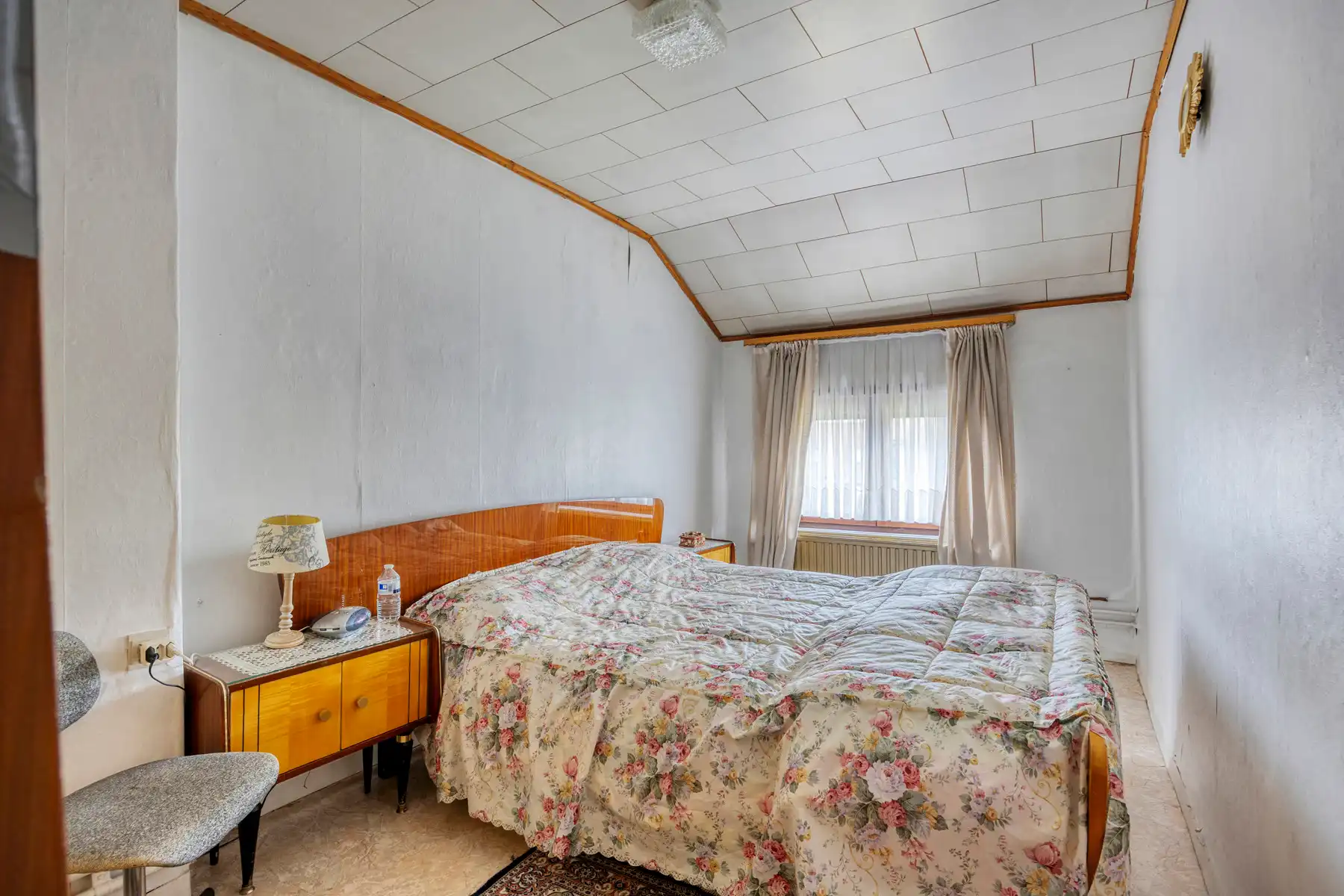 Te renoveren mijnwerkerswoning met 4 slaapkamers, en 2 badkamers. foto 29