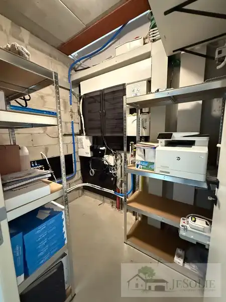 KMO-Unit 240m² - met kantoorruimte foto 8