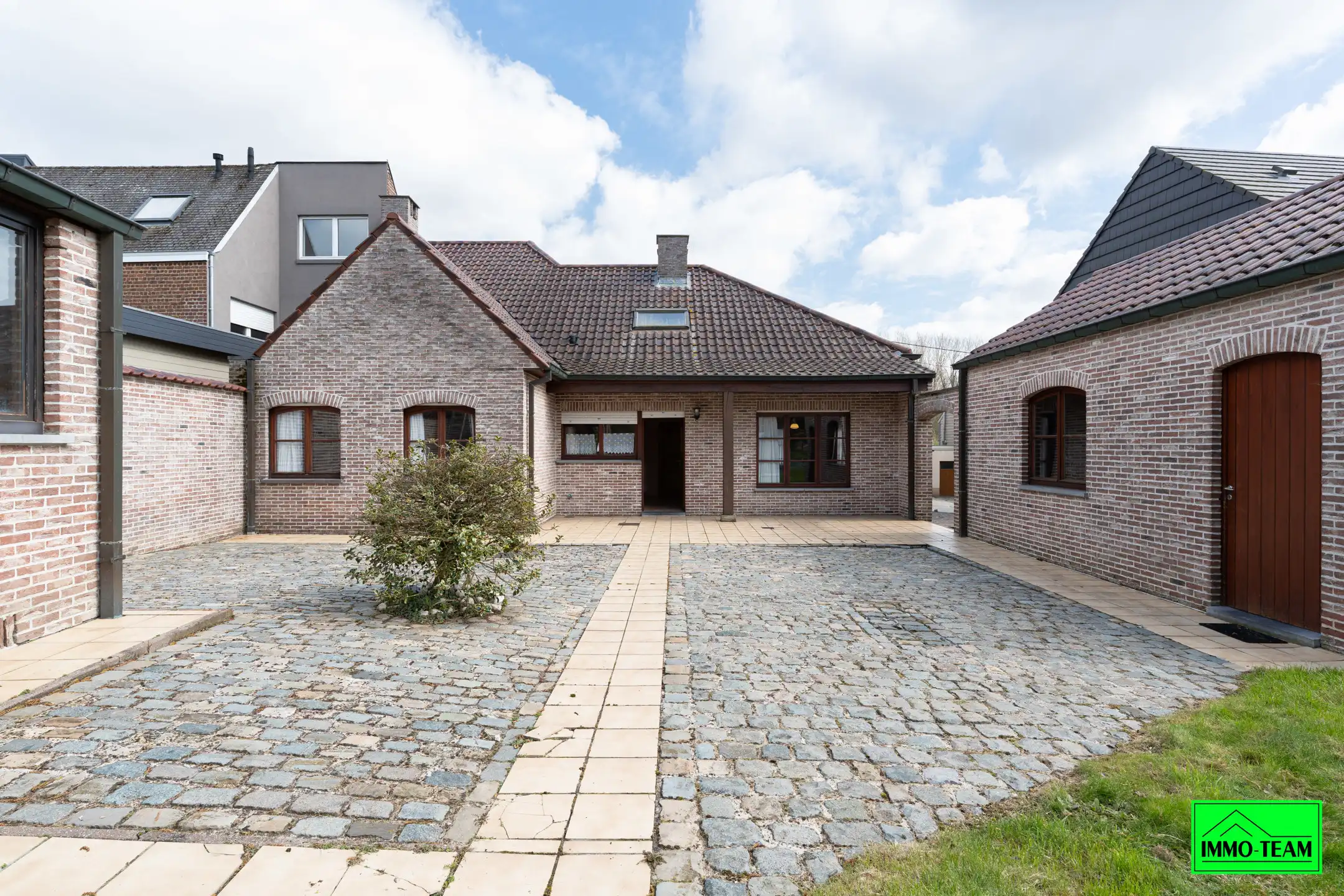 Gezellige 3-gevelwoning nabij dorpskern Iddergem foto 20