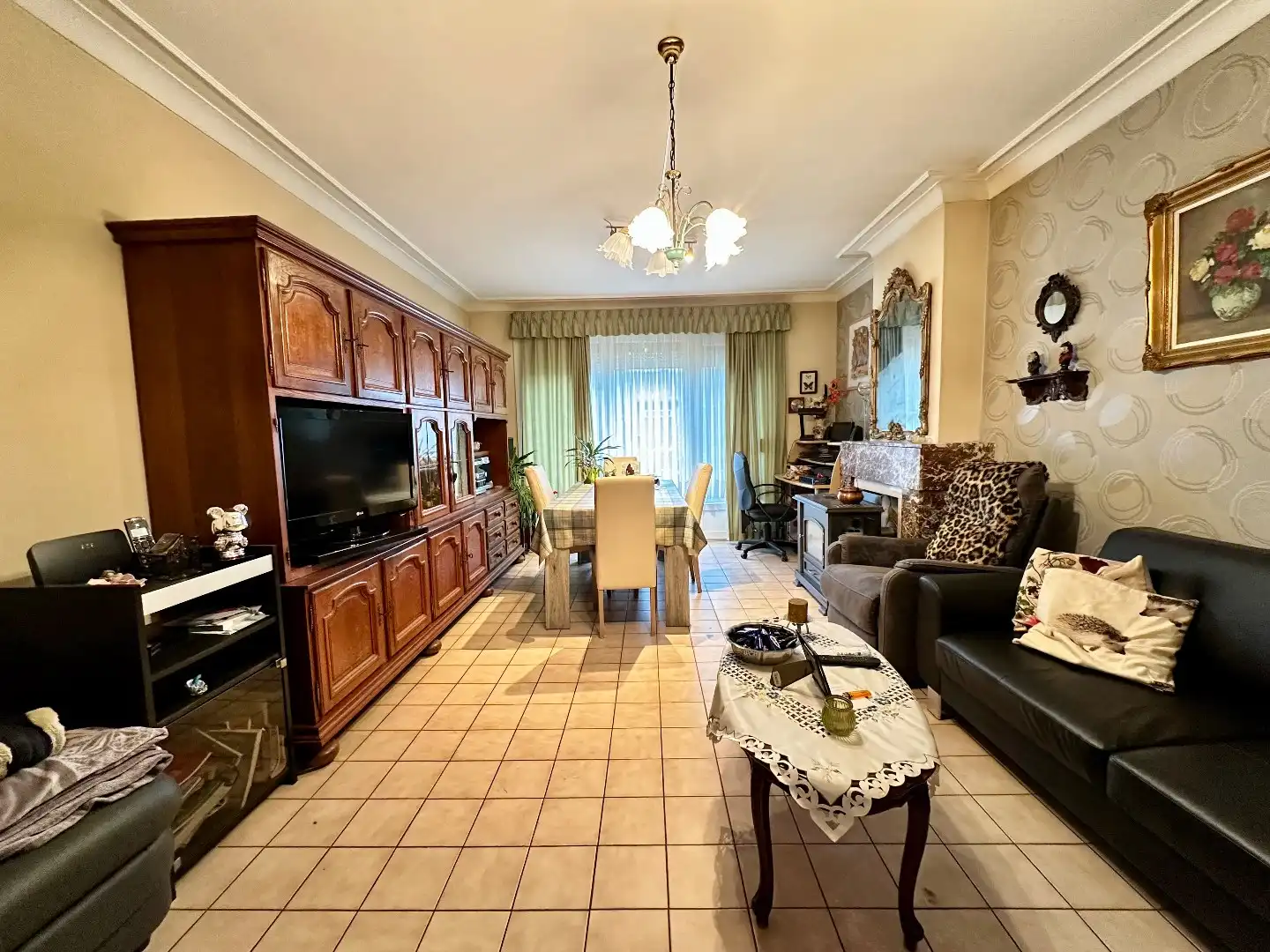 Halfopen woning met ruime tuin in Tongeren foto 3