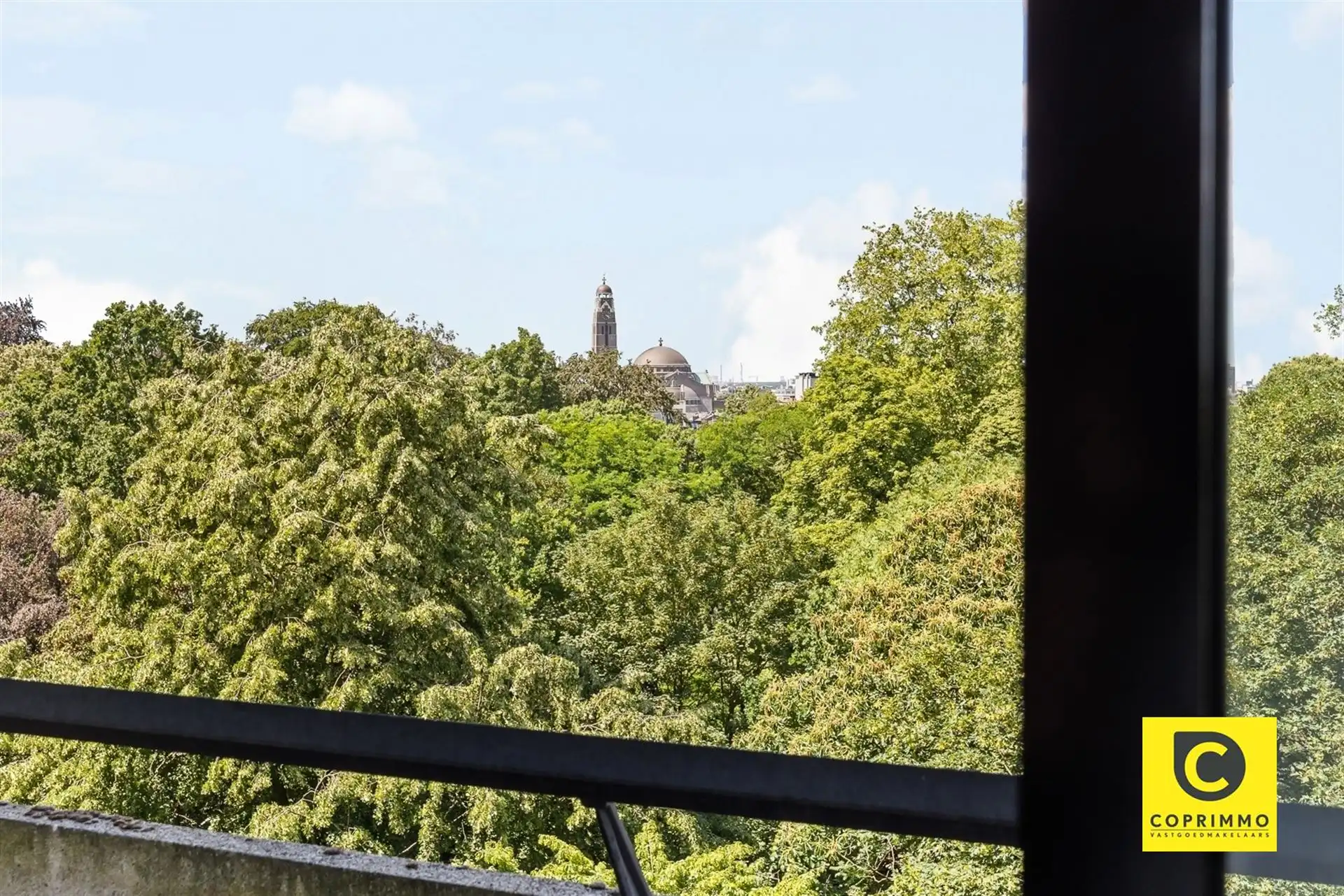 Riant hoekappartement met uitzonderlijk uitzicht! foto 4