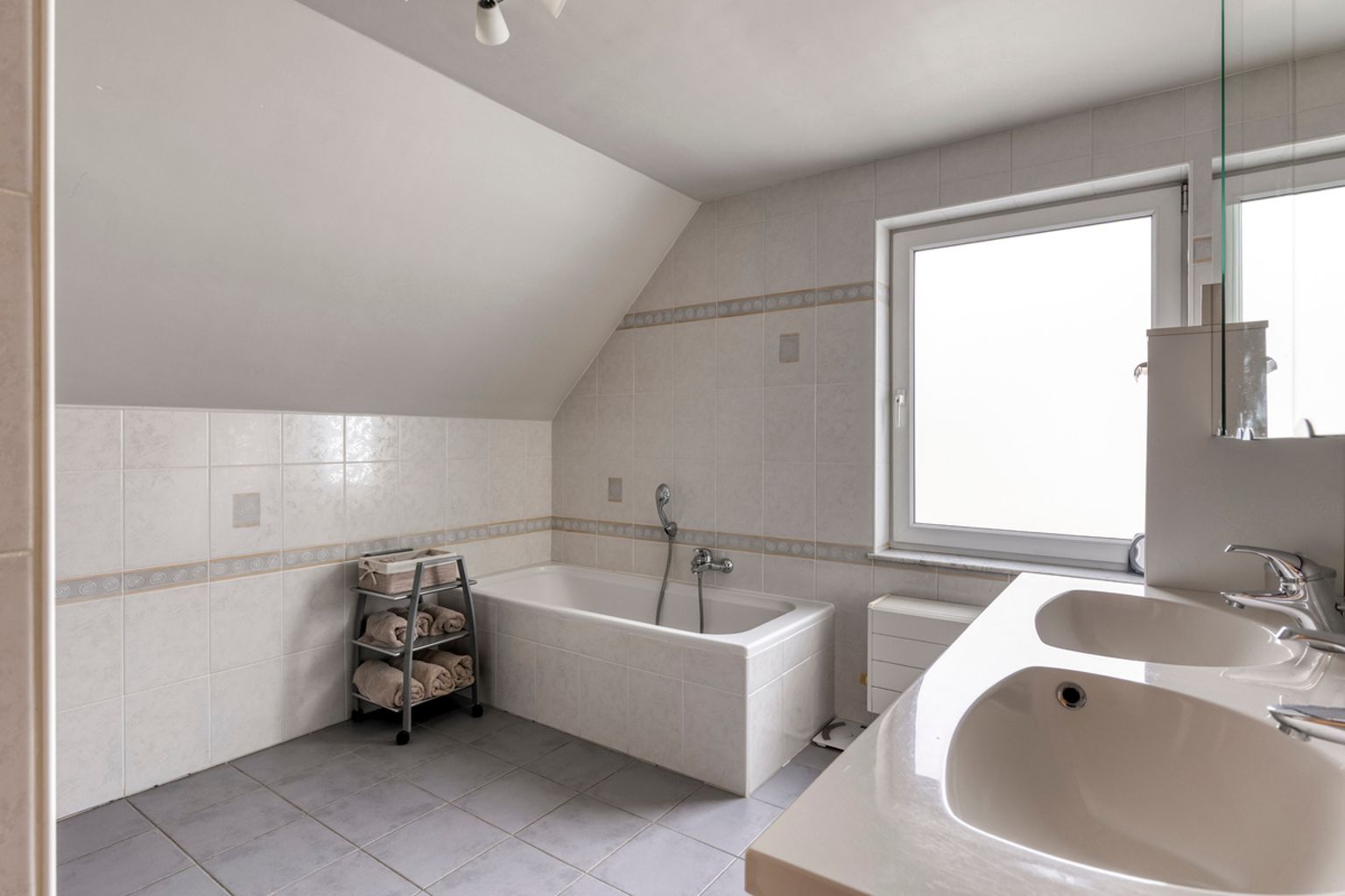 Uitstekend onderhouden en instapklare villa op 8 are 51 ca foto 16