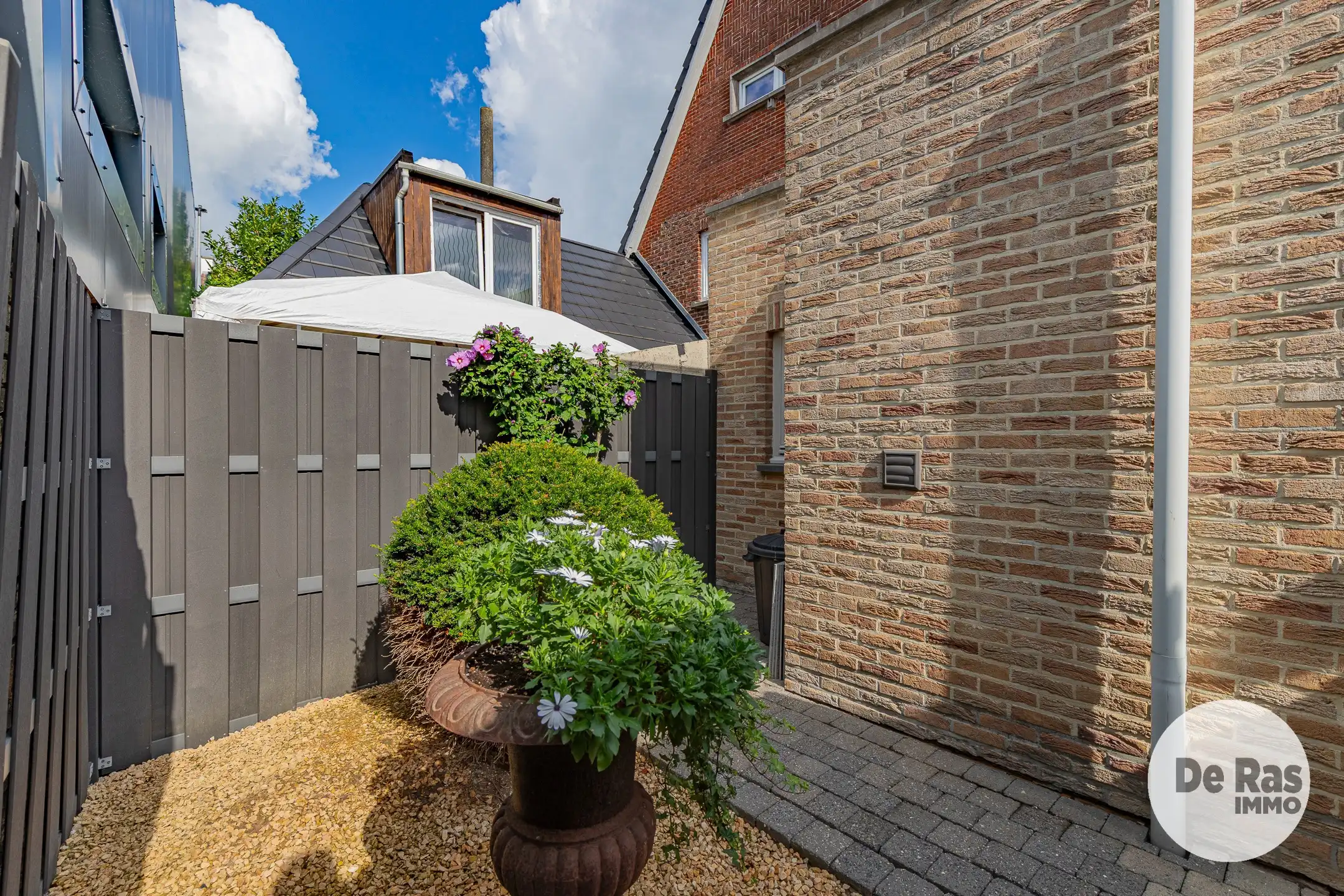 HOFSTADE –Zeer verzorgde woning met gezellige tuin en 3 slpk foto 21