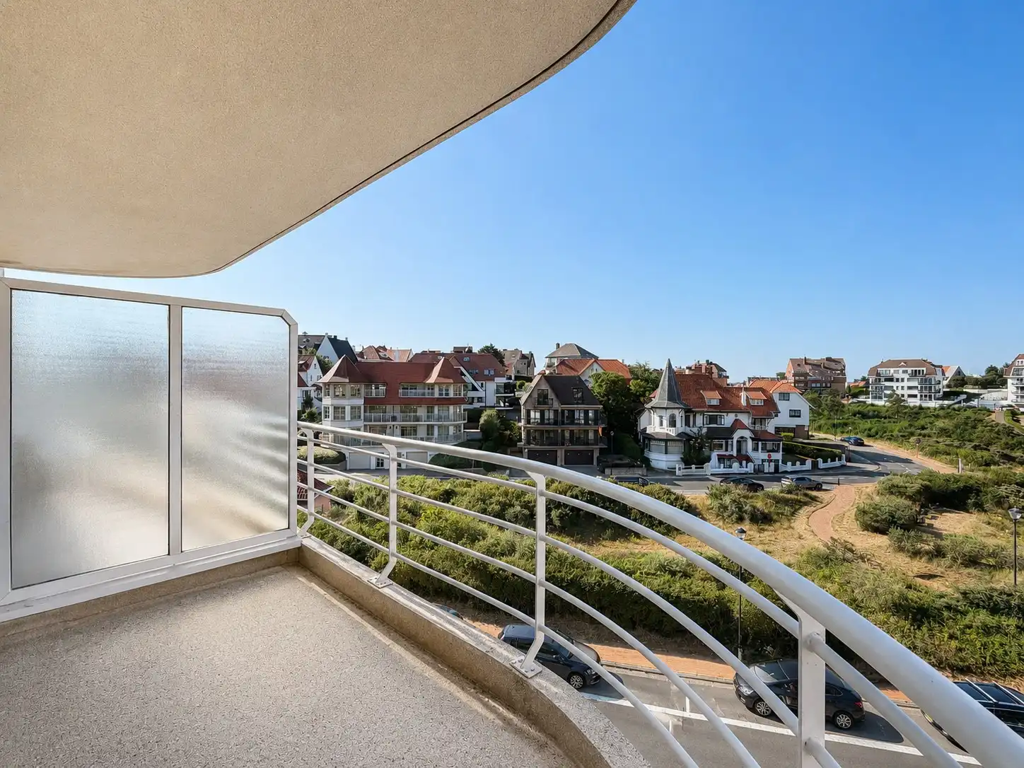 Prachtig gelegen appartement met 2 zonneterrassen en een garagebox foto 2