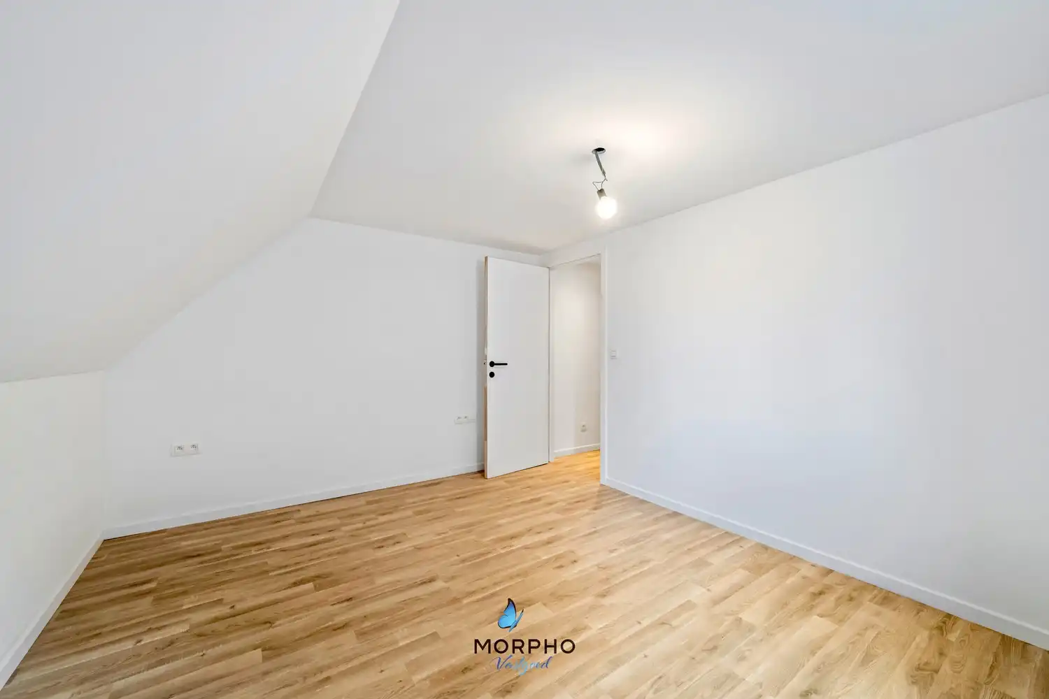 Volledig gerenoveerde energiezuinige woning (EPC A) en tuin in hartje Rumbeke foto 24