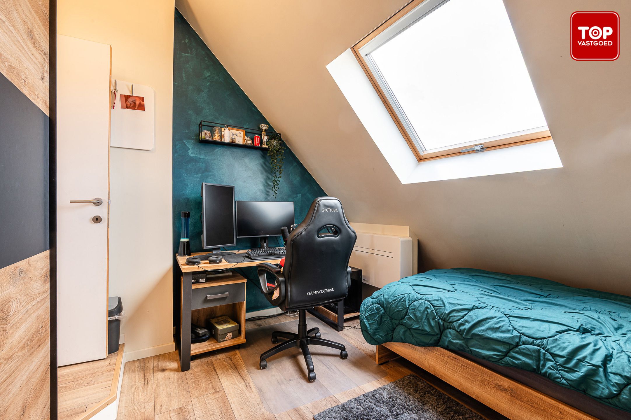 Instapklare woning met 5 slaapkamers en leuke tuin in centrum Drongen foto 22