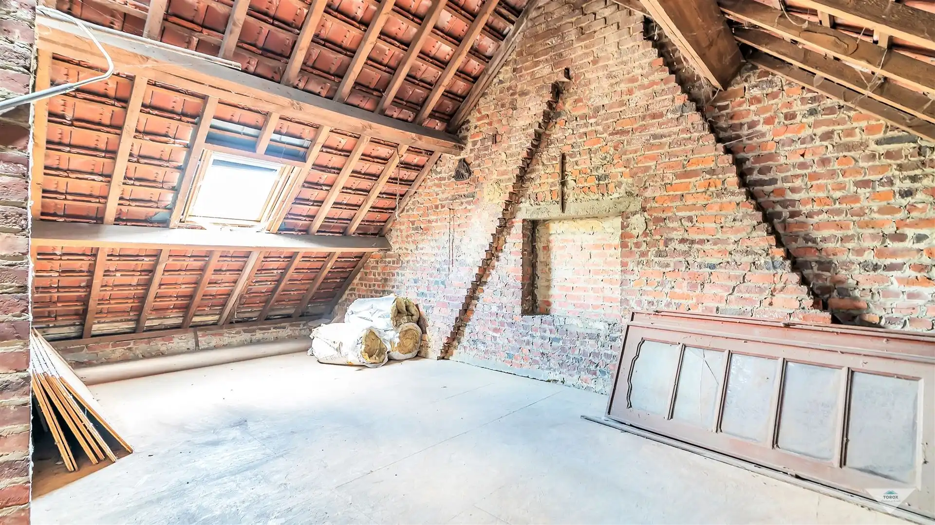 Te renoveren woning met veel potentieel in Korbeek-Dijle foto 8