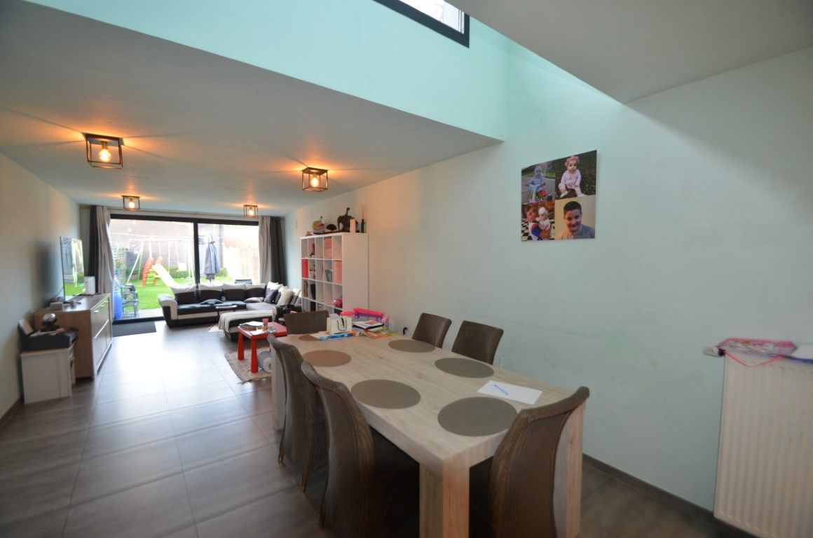 Centrumwoning met 3 slpk en garage foto 6