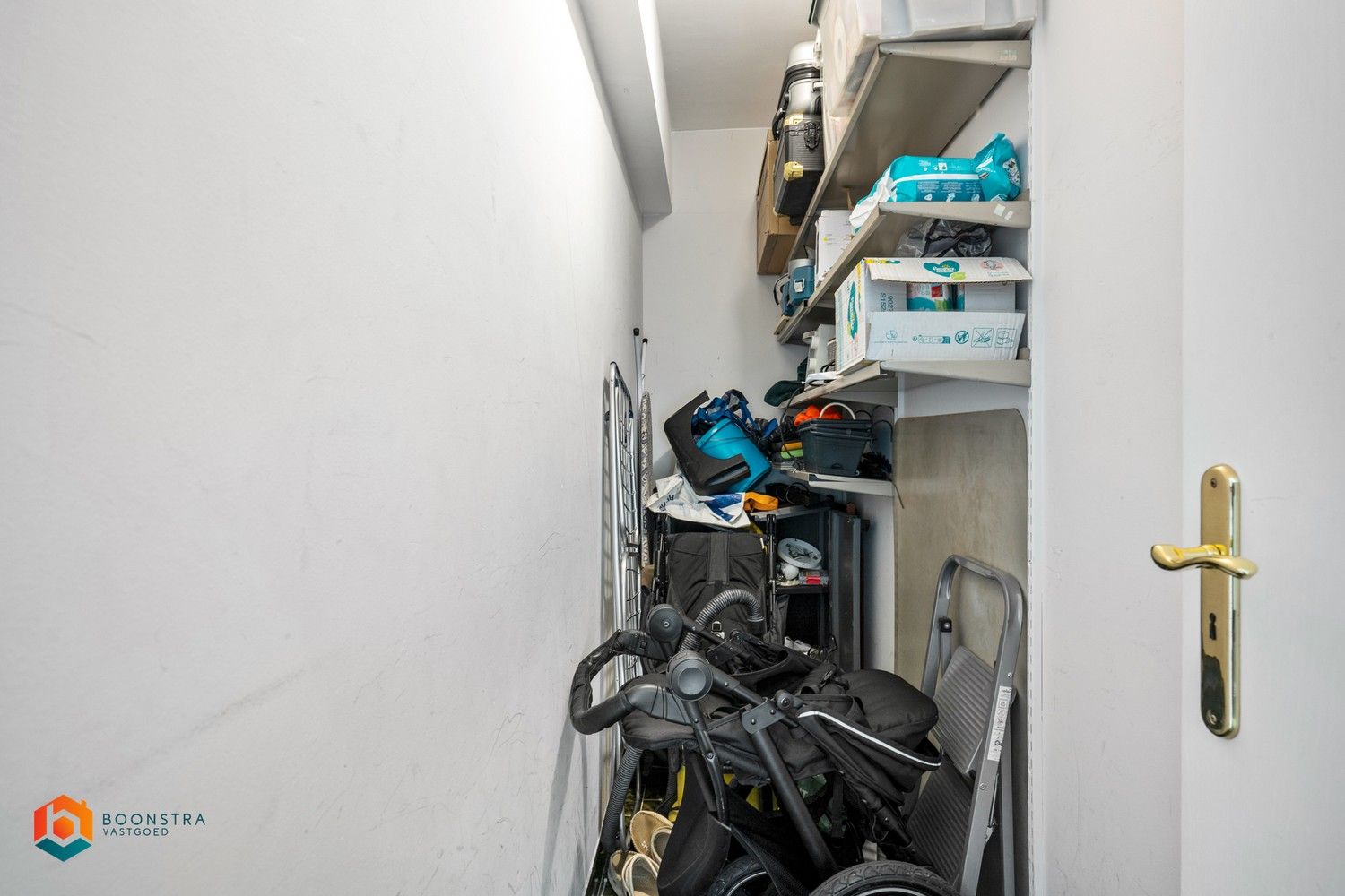 Ruim app met 2 slpkrs en terras foto 17