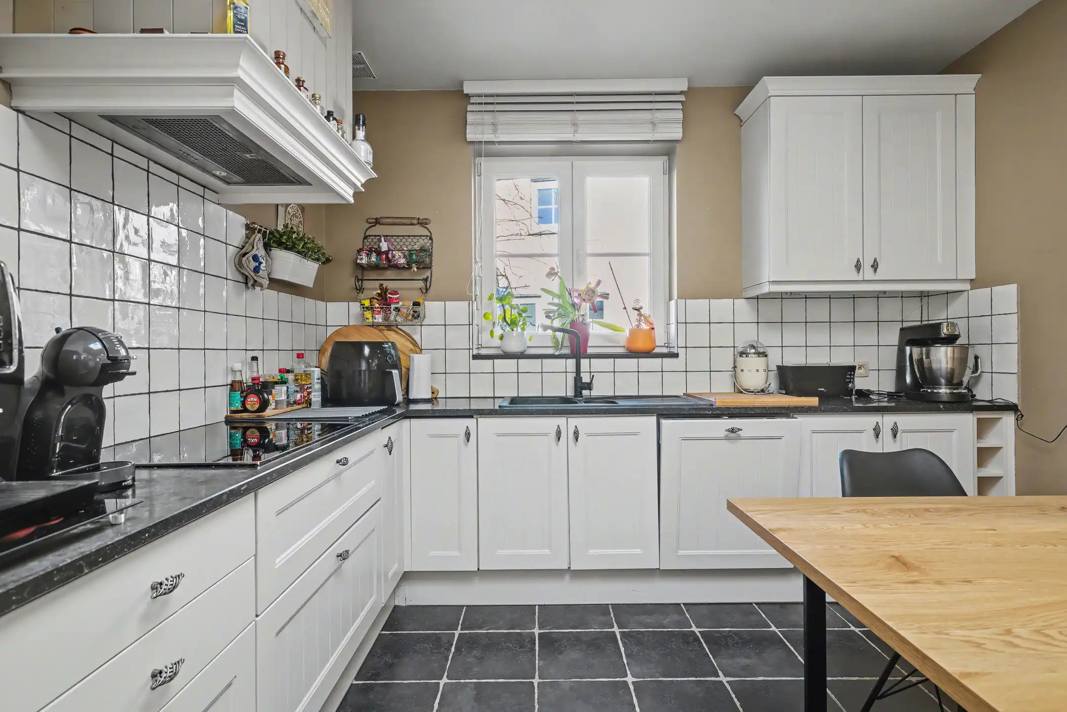 Instapklare ruime woning met unieke ligging nabij congoberg foto 11