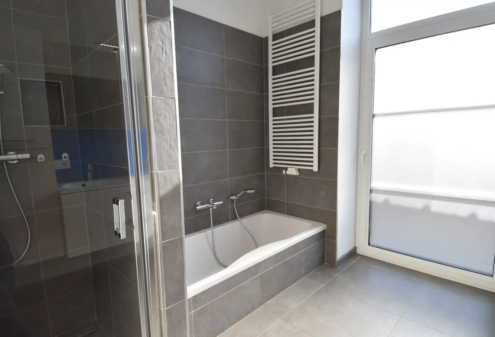 Moderne gelijkvoerse woning in Bellegem foto 7