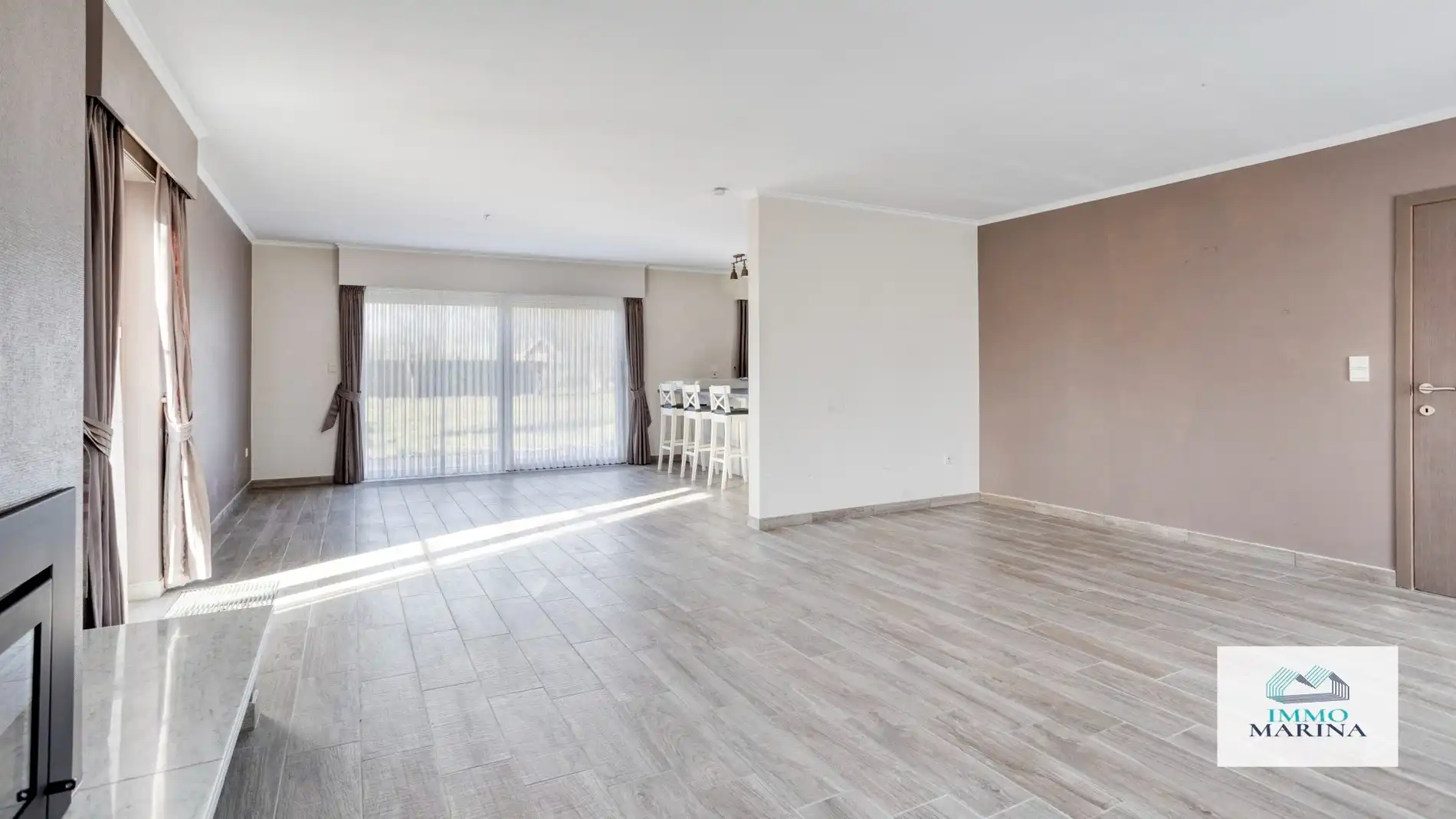 Gelijkvloerse woning met tuin en garage op 15a31ca foto 4