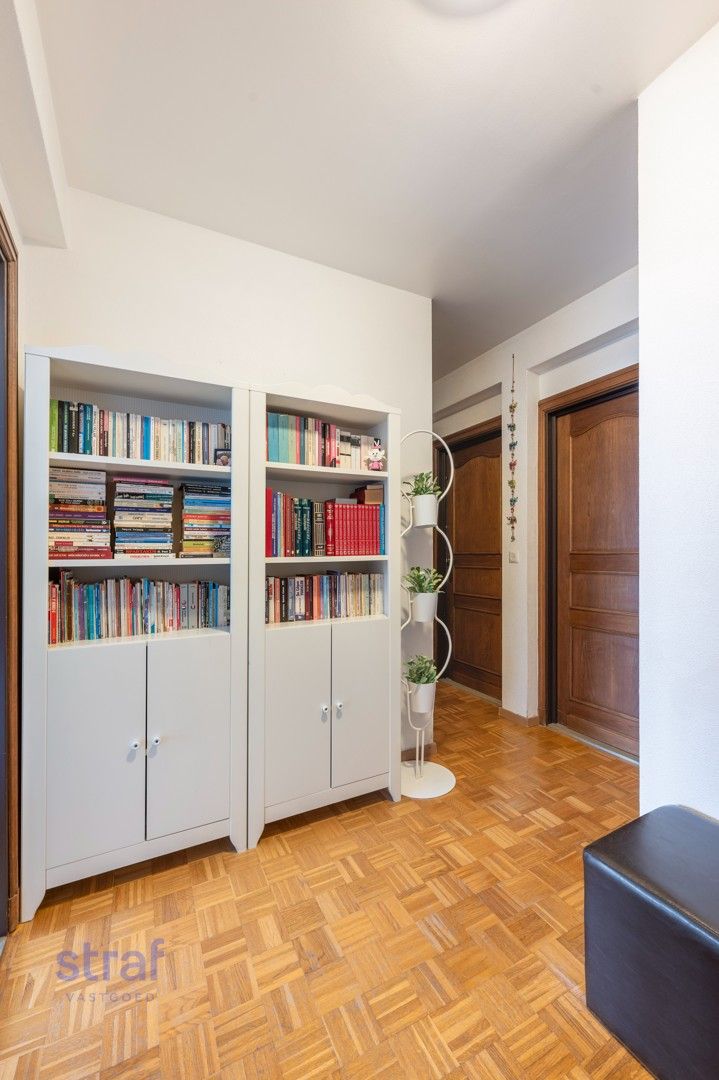 2-slaapkamer appartement met prachtig uitzicht op de stad foto 8