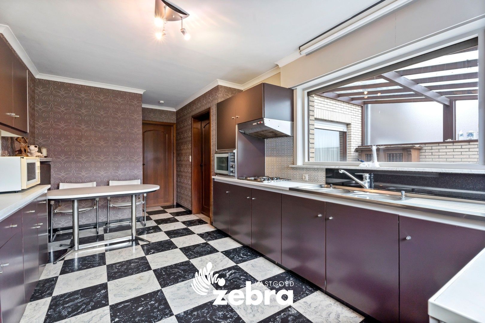 Ruime HOB met vier slaapkamers in Ruddervoorde! foto 7