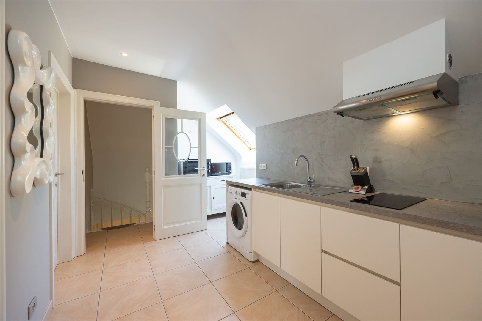 Een moderne villa met 4 ruime SLKS  nabij het centrum van Heide- Kalmthout. foto 24