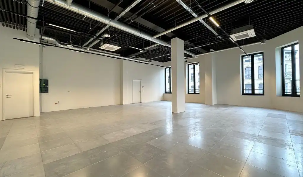 Commercieel kantoor te huur nabij station Antwerpen-Centraal foto 10