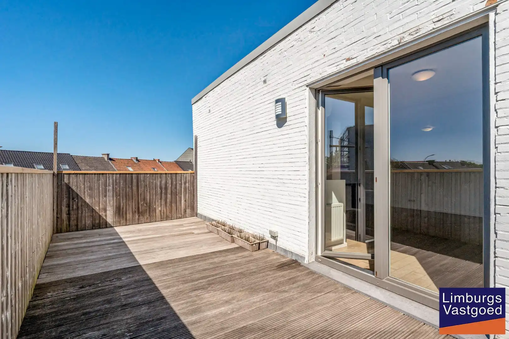 Ruim appartement (125m²) met 2 slpk en terras aan de kleine ring foto 10