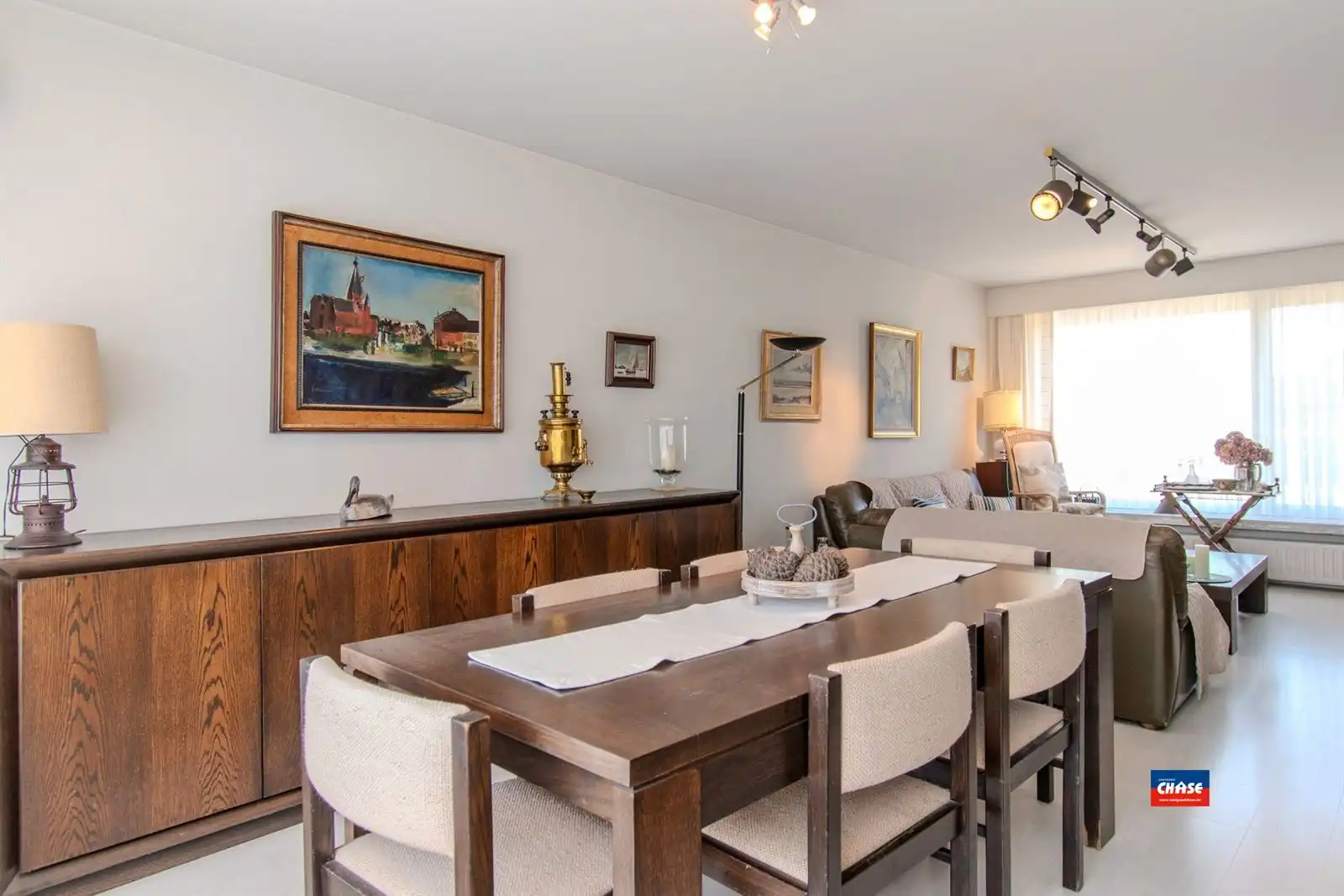 HOB met drie slaapkamers, garage en tuin foto 6